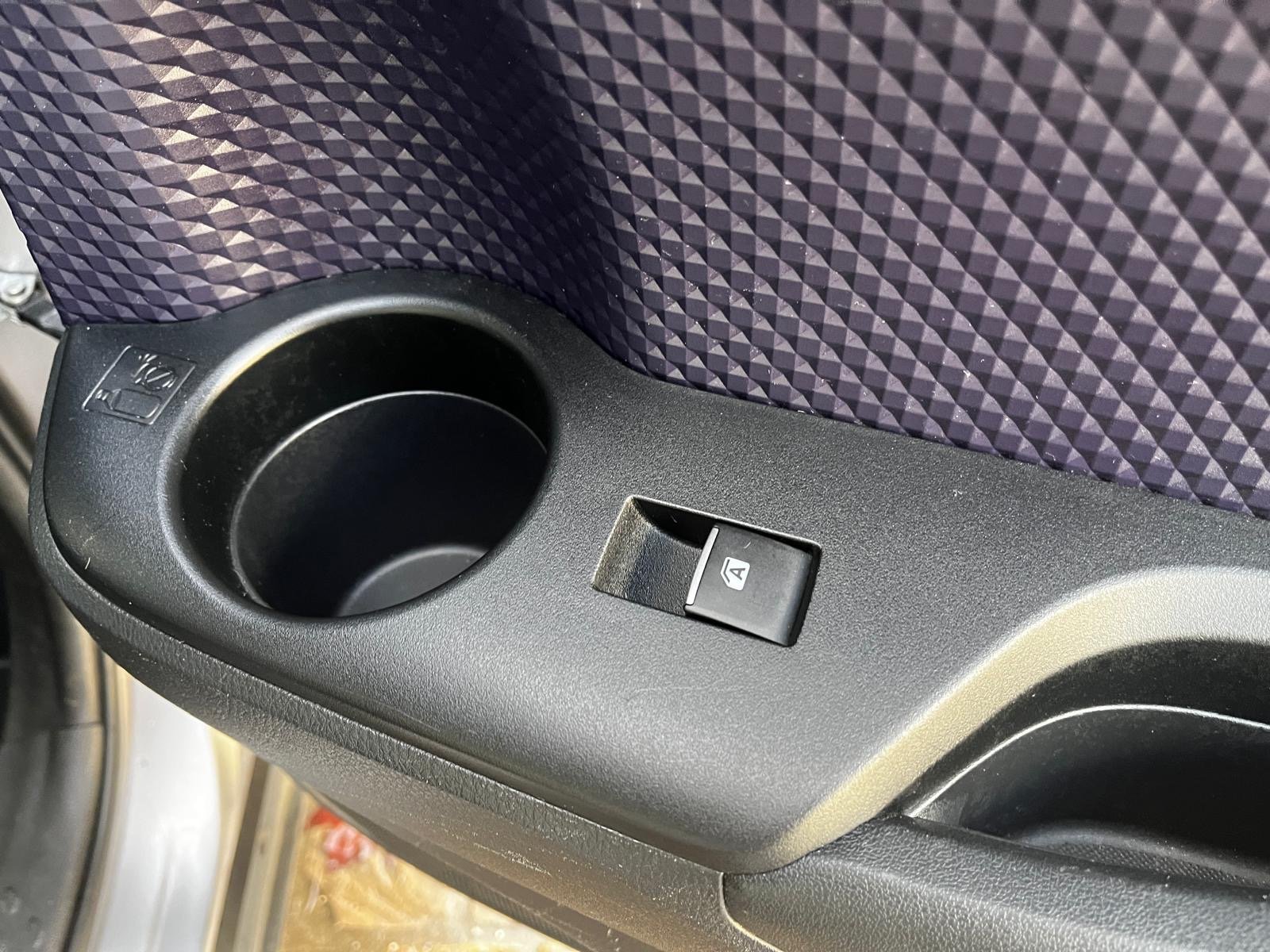 TOYOTA C-HR 1.8 VVT-i Hybrid 122ch “Graphic Pack Premium”