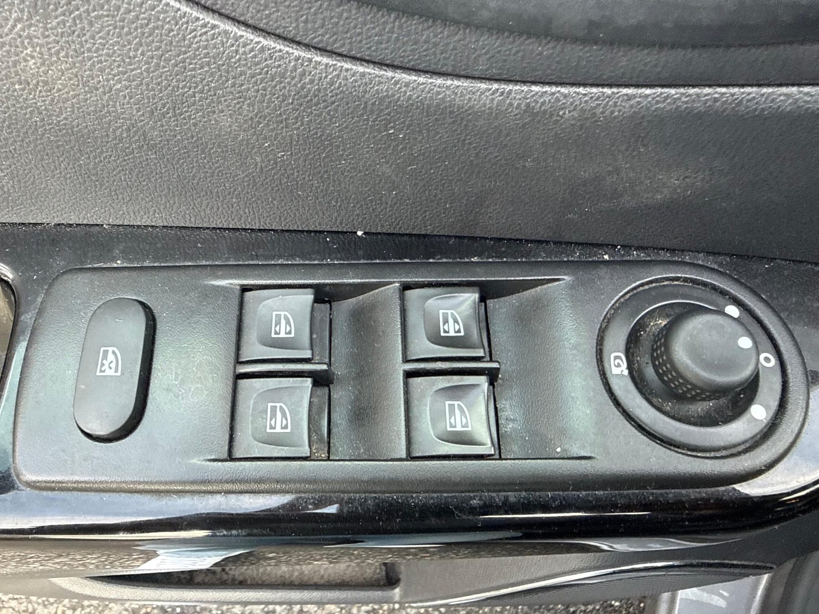 RENAULT Captur 0.9 TCe 12V eco2 S&S 90 cv Intens