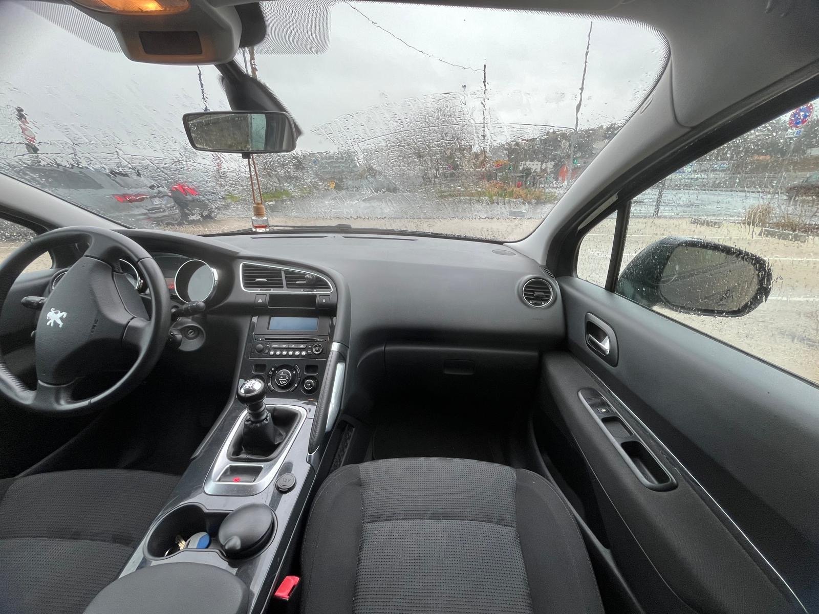 Peugeot 3008 1,6 HDI 112 cv