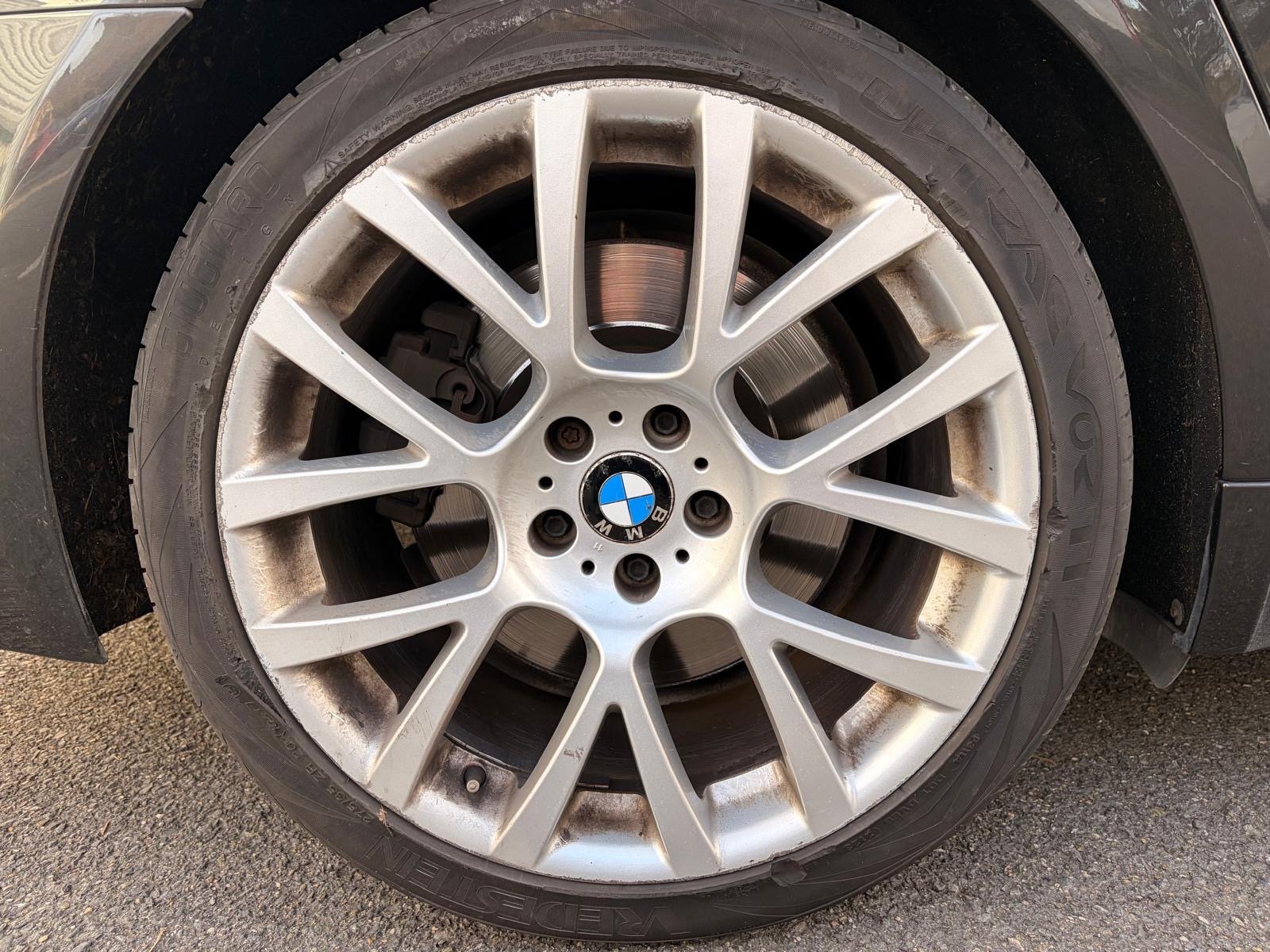 BMW Série 7 (F01) Berline 750i 4.4 i V8 32V Steptronic-6 407 cv Boîte auto