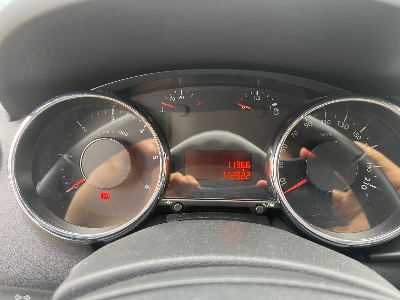 Peugeot 3008 1,6 HDI 112 cv