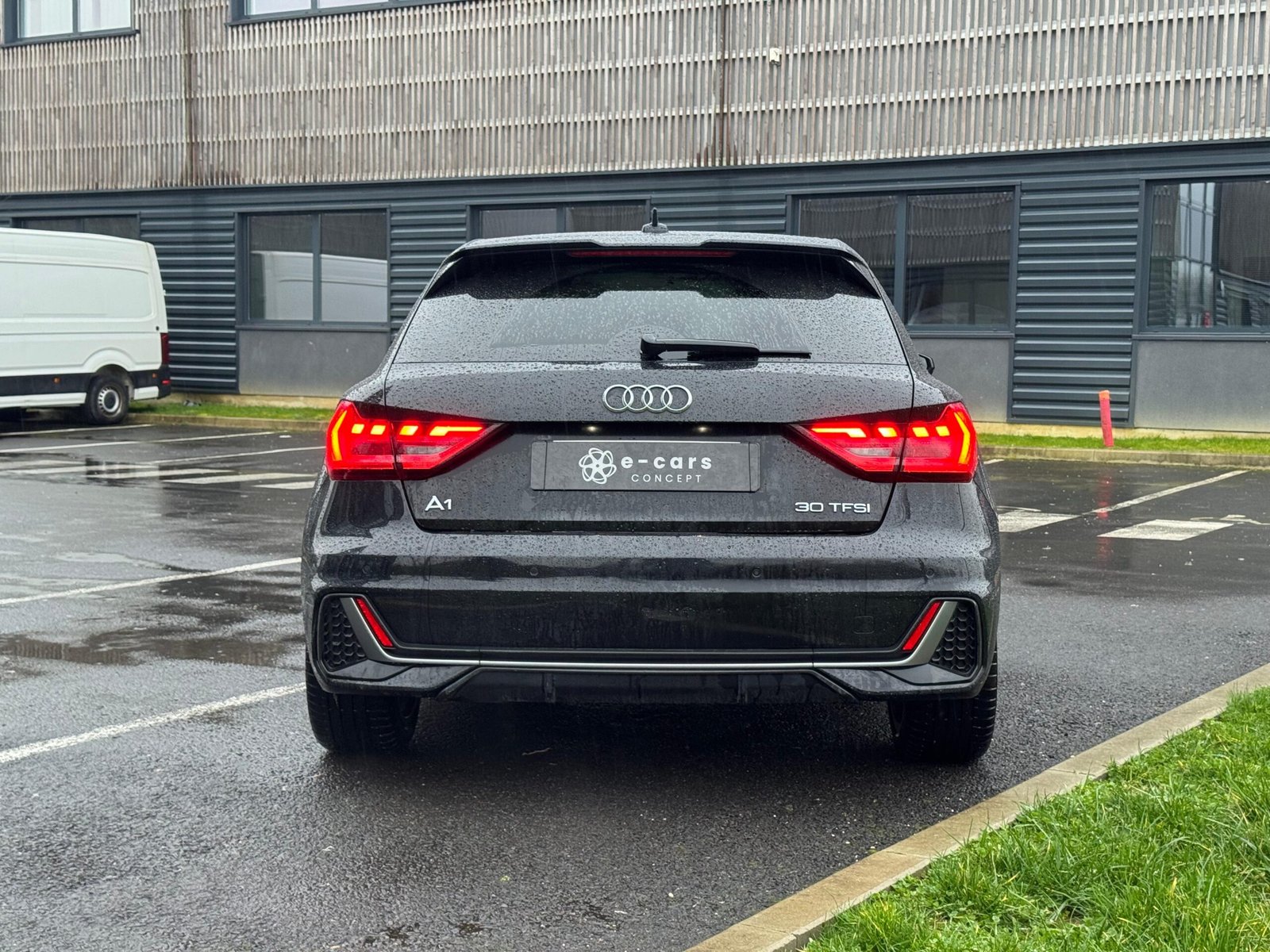 AUDI A1 II Sportback 30 1.0 TFSI S-LINE 12V GPF S-Tronic7 116 cv Boîte auto