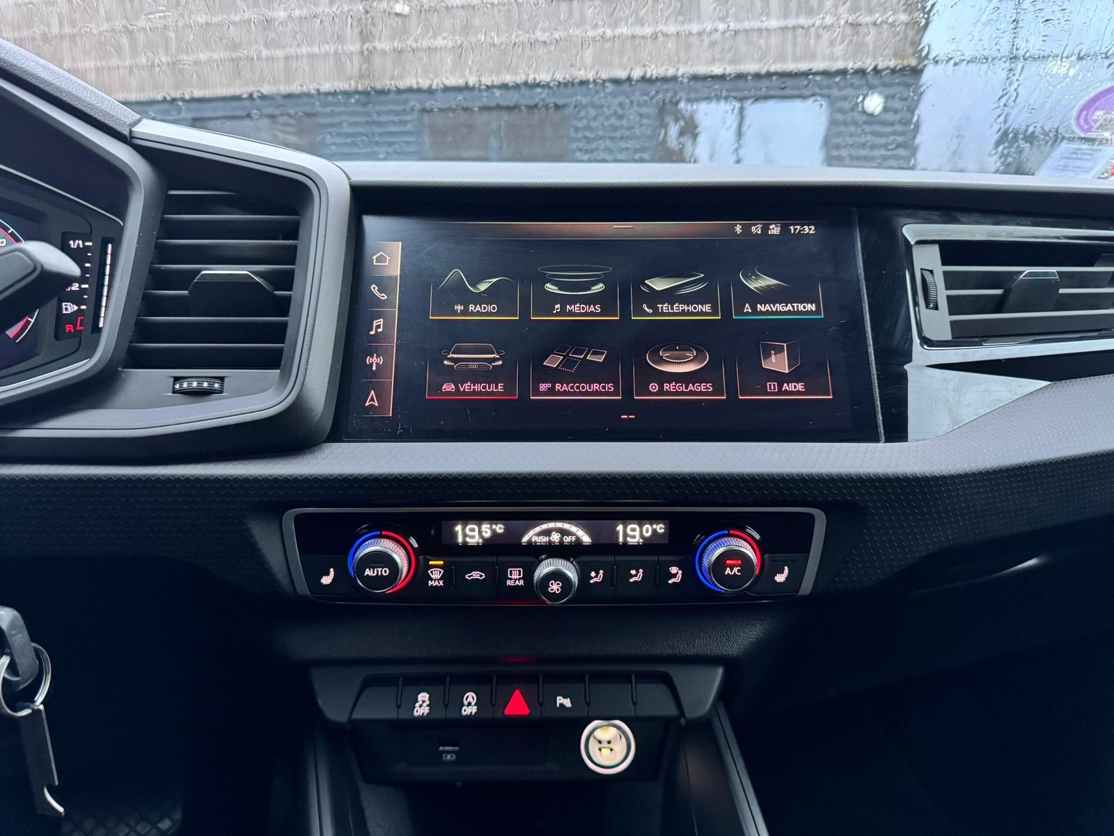 AUDI A1 II Sportback 30 1.0 TFSI S-LINE 12V GPF S-Tronic7 116 cv Boîte auto