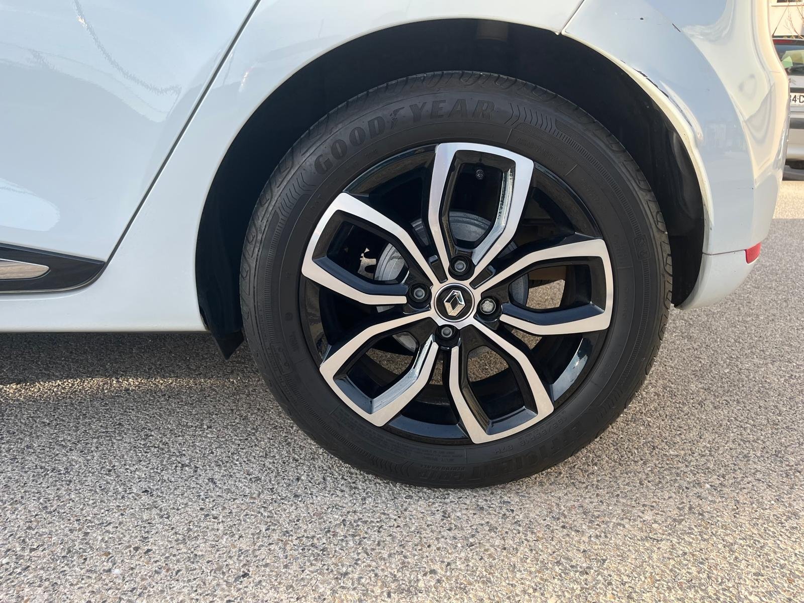 RENAULT Clio 4 Phase 2 0.9 Tce 75 Cv Limited