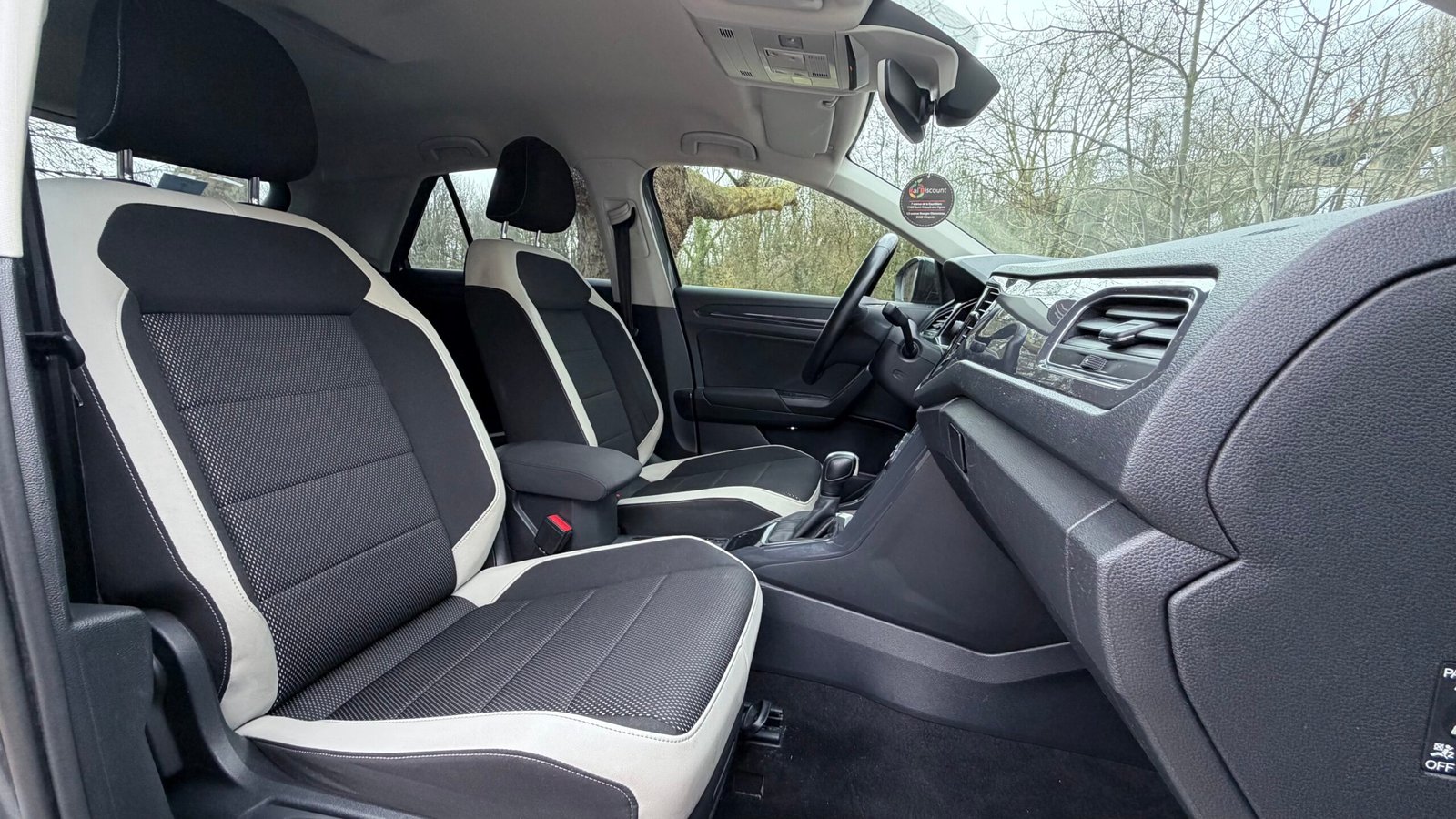 Volkswagen T-Roc 1.5 TSI (150) Carat