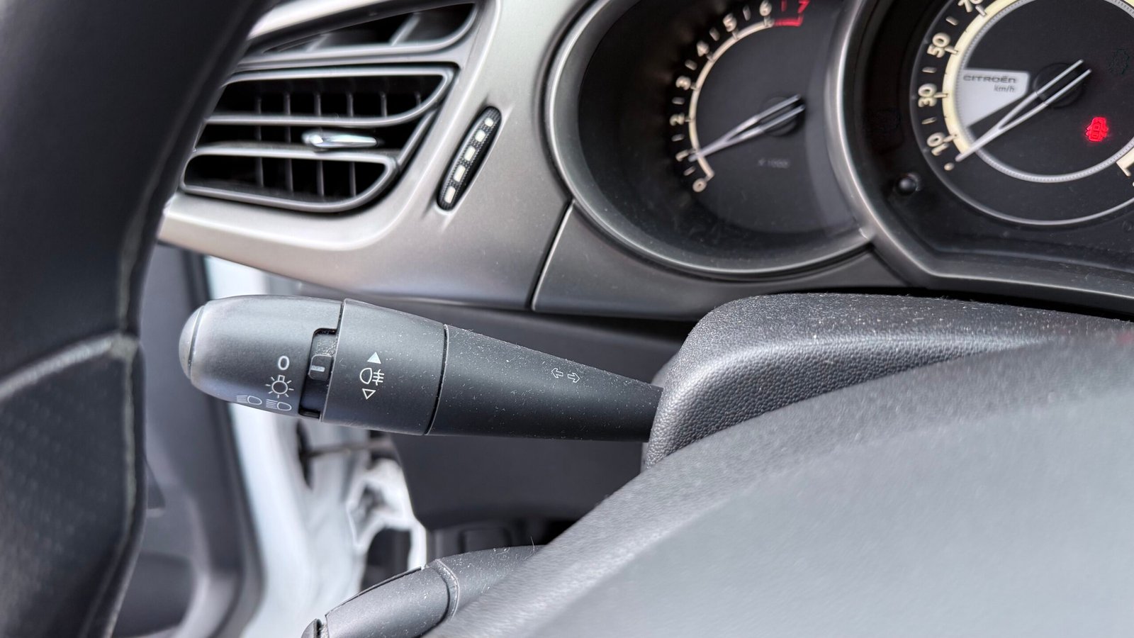 CITROËN C3 II (A51) 1.0 VTi 68ch