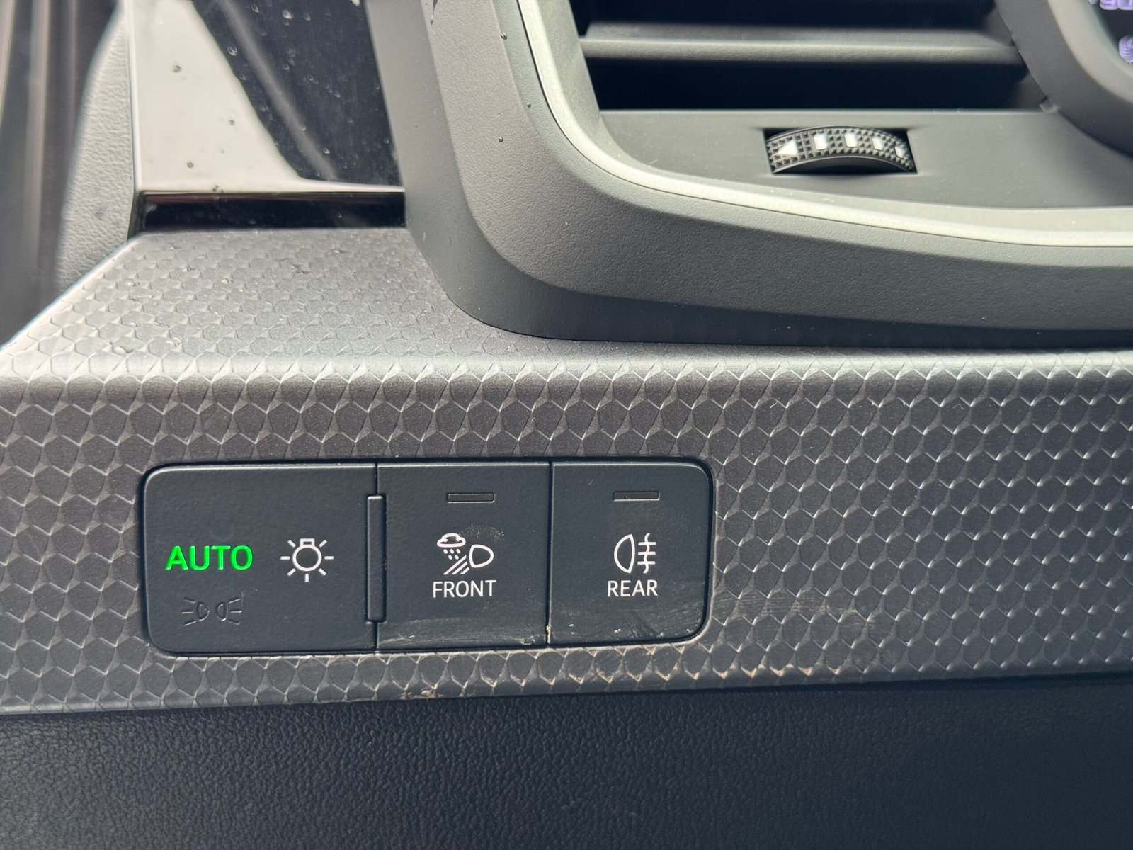 AUDI A1 II Sportback 25 1.0 TFSI 12V GPF S-Tronic7 95 cv Boîte auto