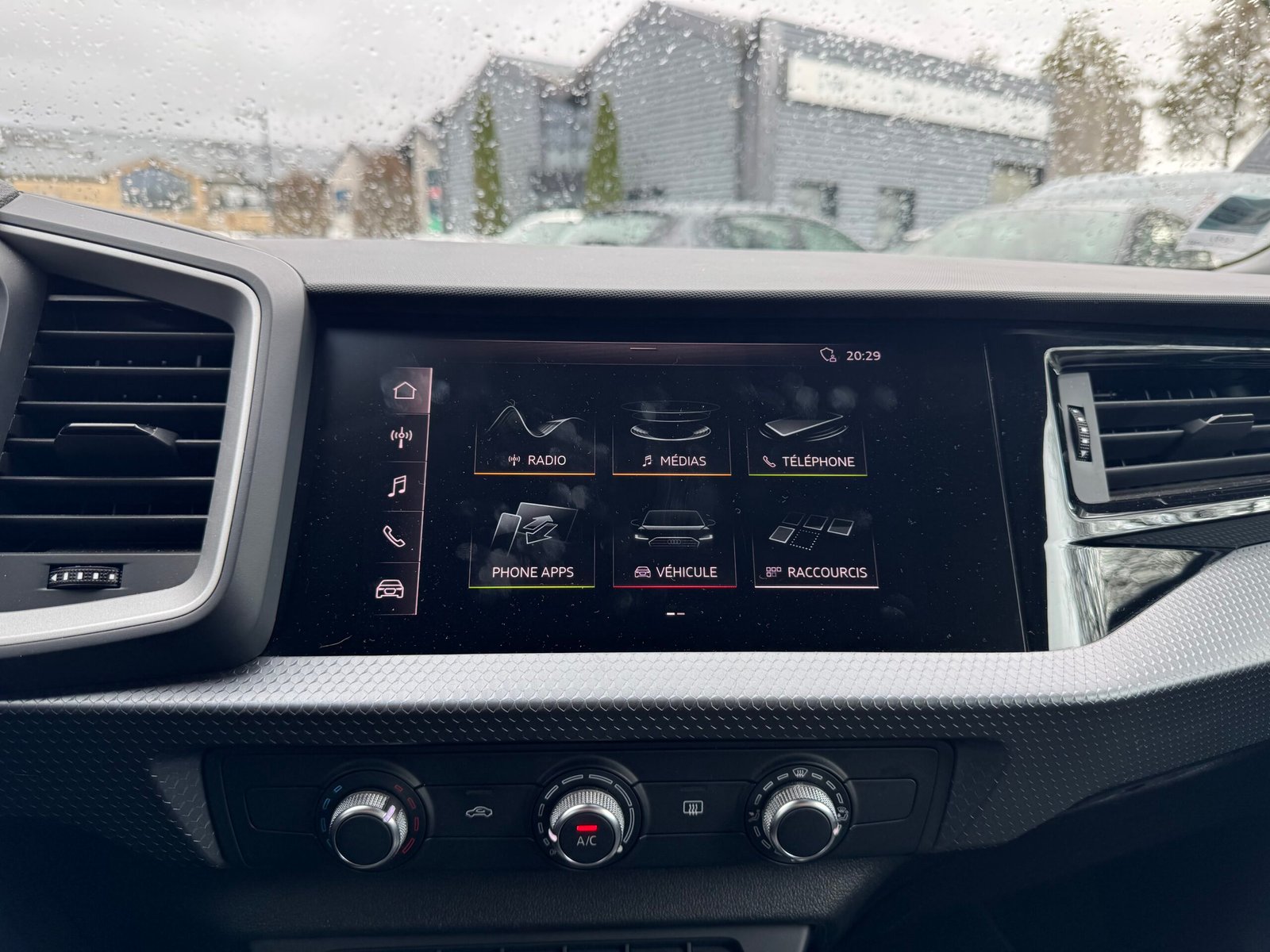 AUDI A1 II Sportback 25 1.0 TFSI 12V GPF S-Tronic7 95 cv Boîte auto