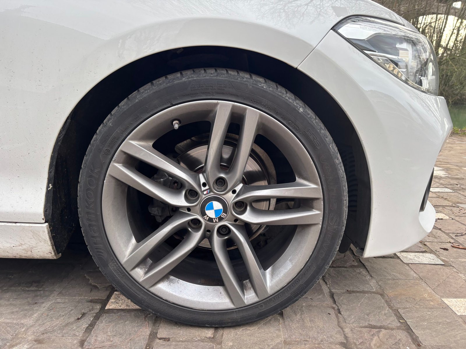 BMW Série 1 (F21) 118i 136ch “Pack M”