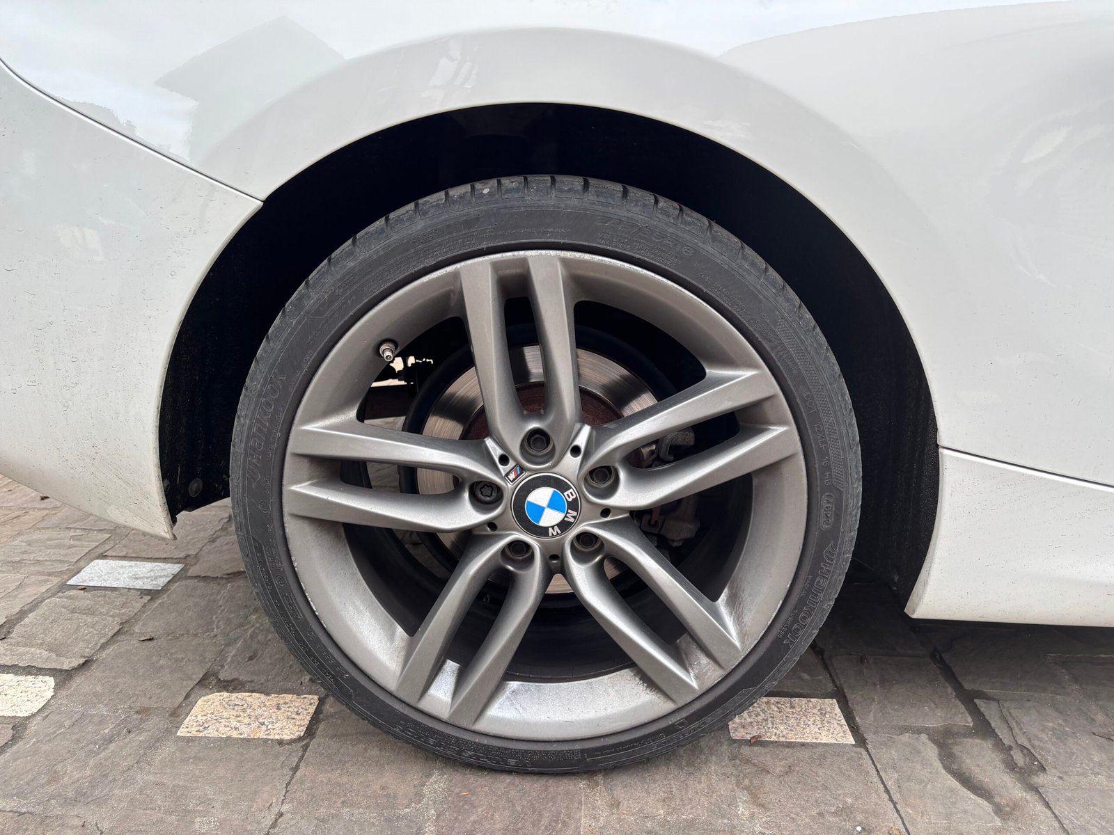 BMW Série 1 (F21) 118i 136ch “Pack M”