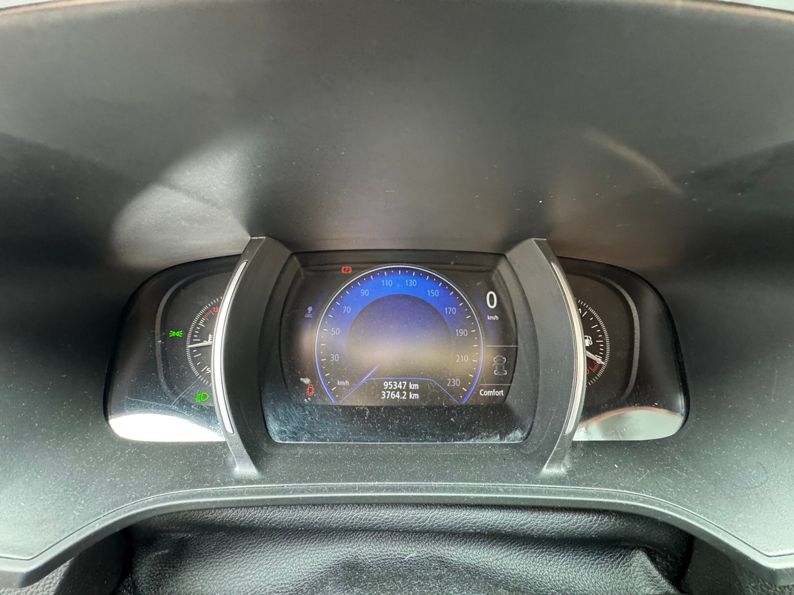 RENAULT Mégane IV Hatchback 1.2 TCe 16V 130 cv Édition Bose