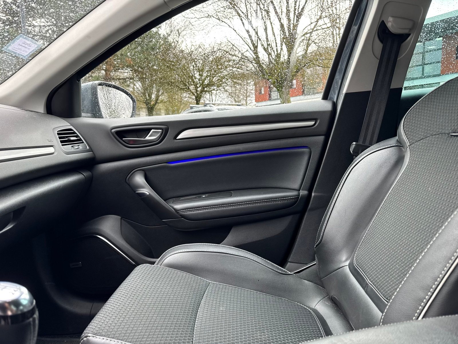 RENAULT Mégane IV Hatchback 1.2 TCe 16V 130 cv Édition Bose