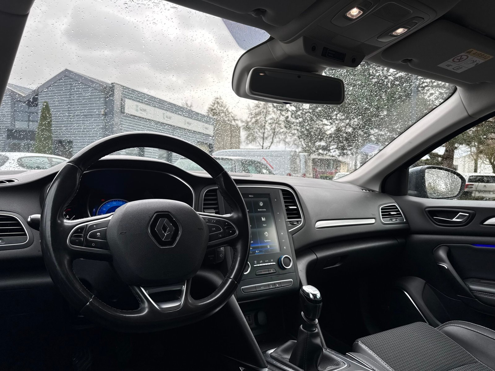 RENAULT Mégane IV Hatchback 1.2 TCe 16V 130 cv Édition Bose