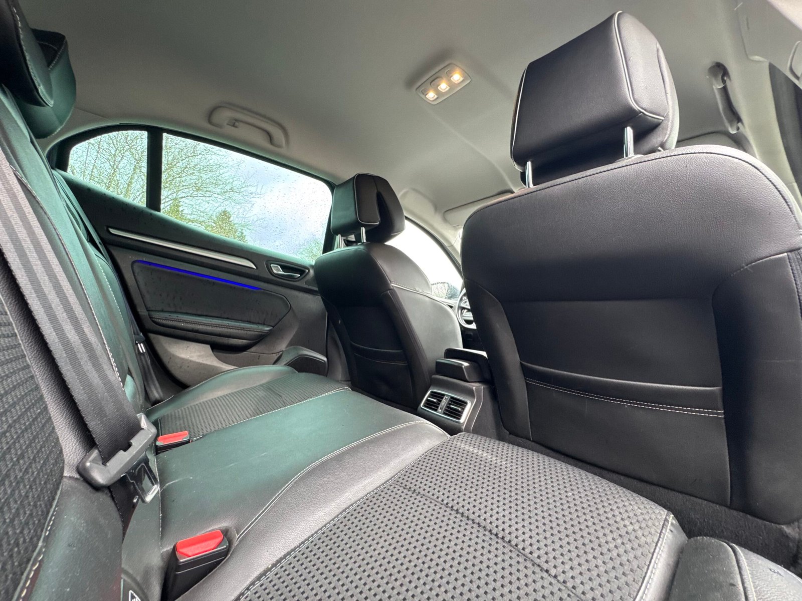 RENAULT Mégane IV Hatchback 1.2 TCe 16V 130 cv Édition Bose