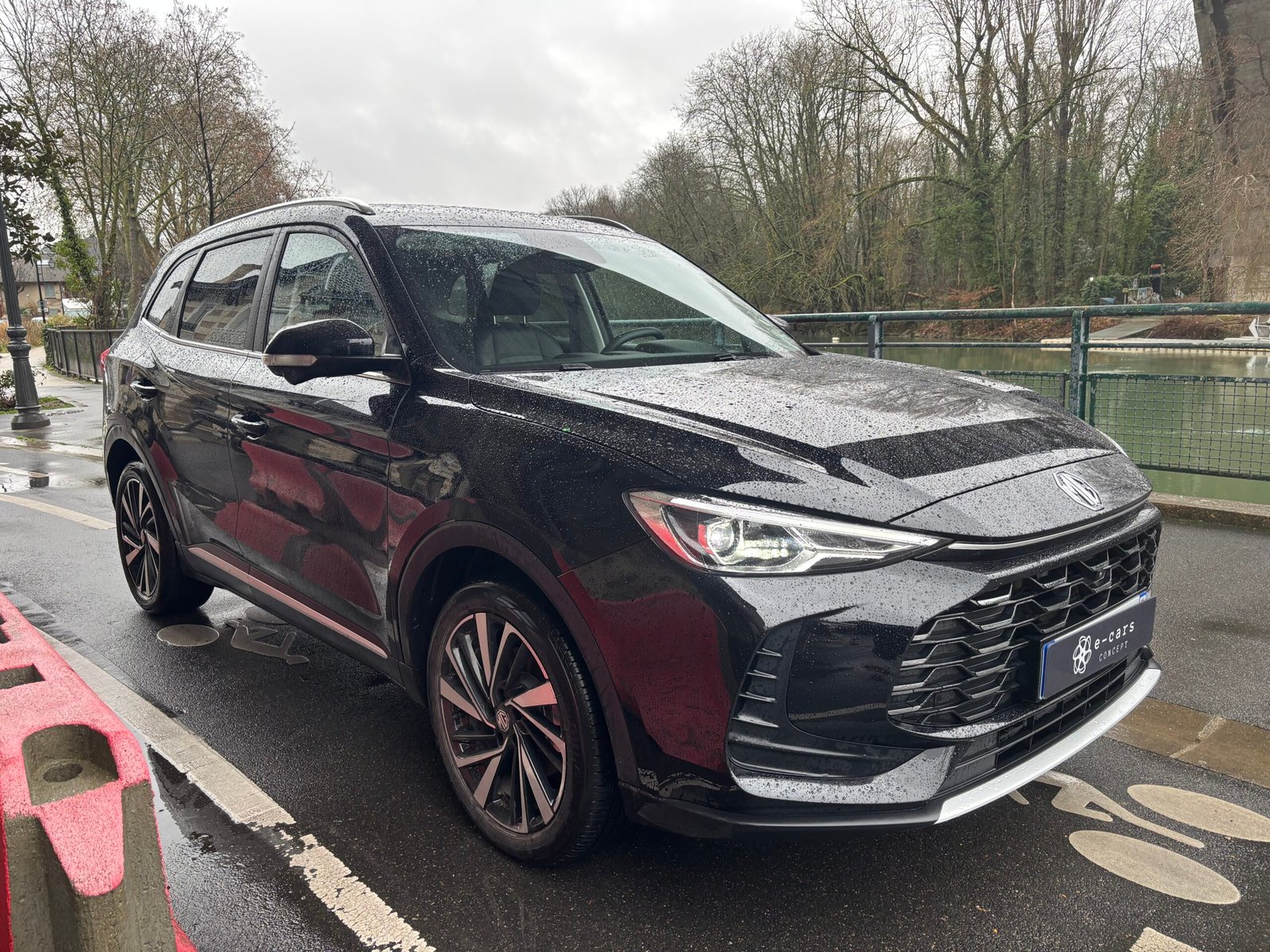 MG ZS 1.5 Hybrid+ 197ch “Luxury”