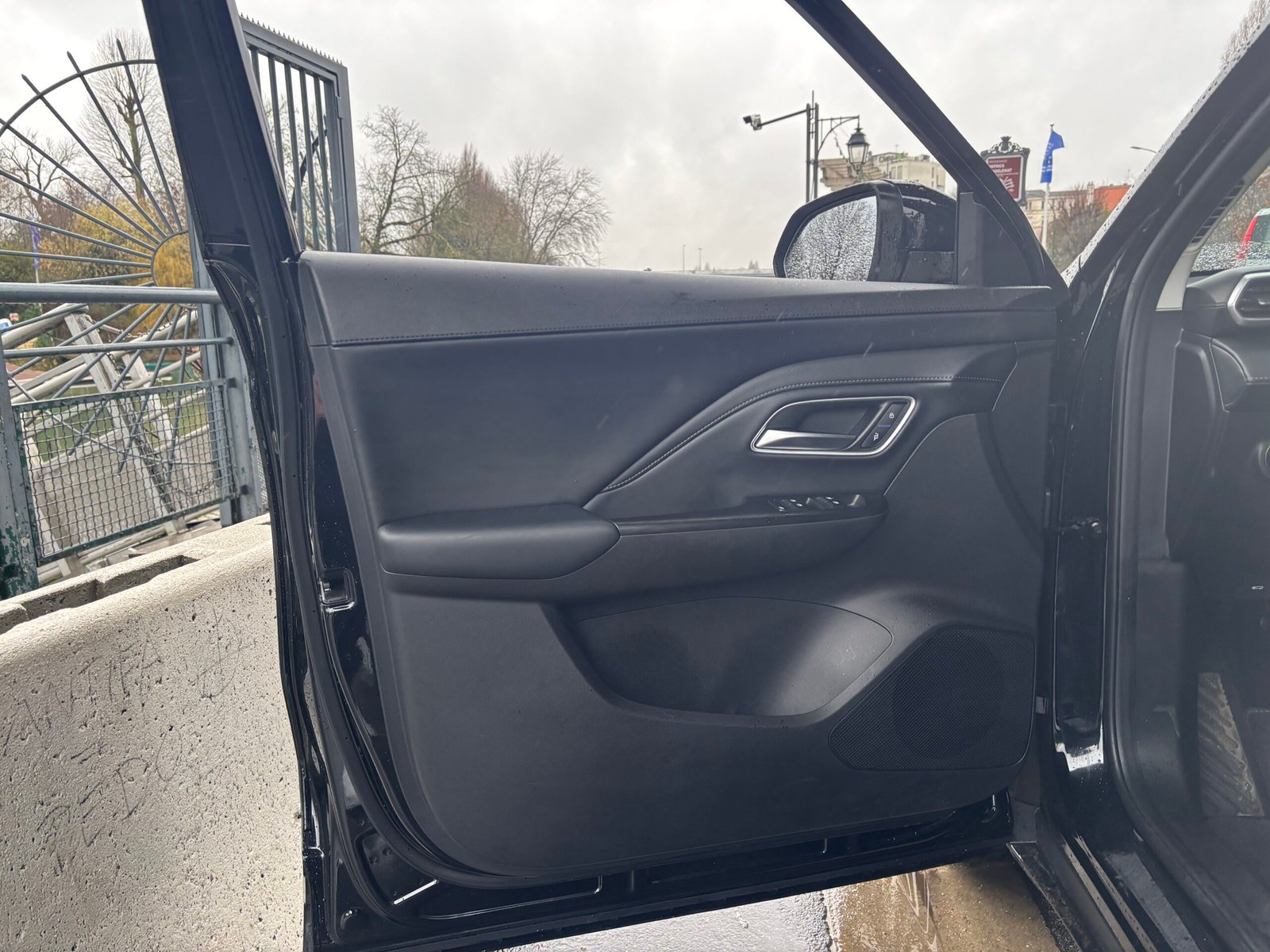 MG ZS 1.5 Hybrid+ 197ch “Luxury”