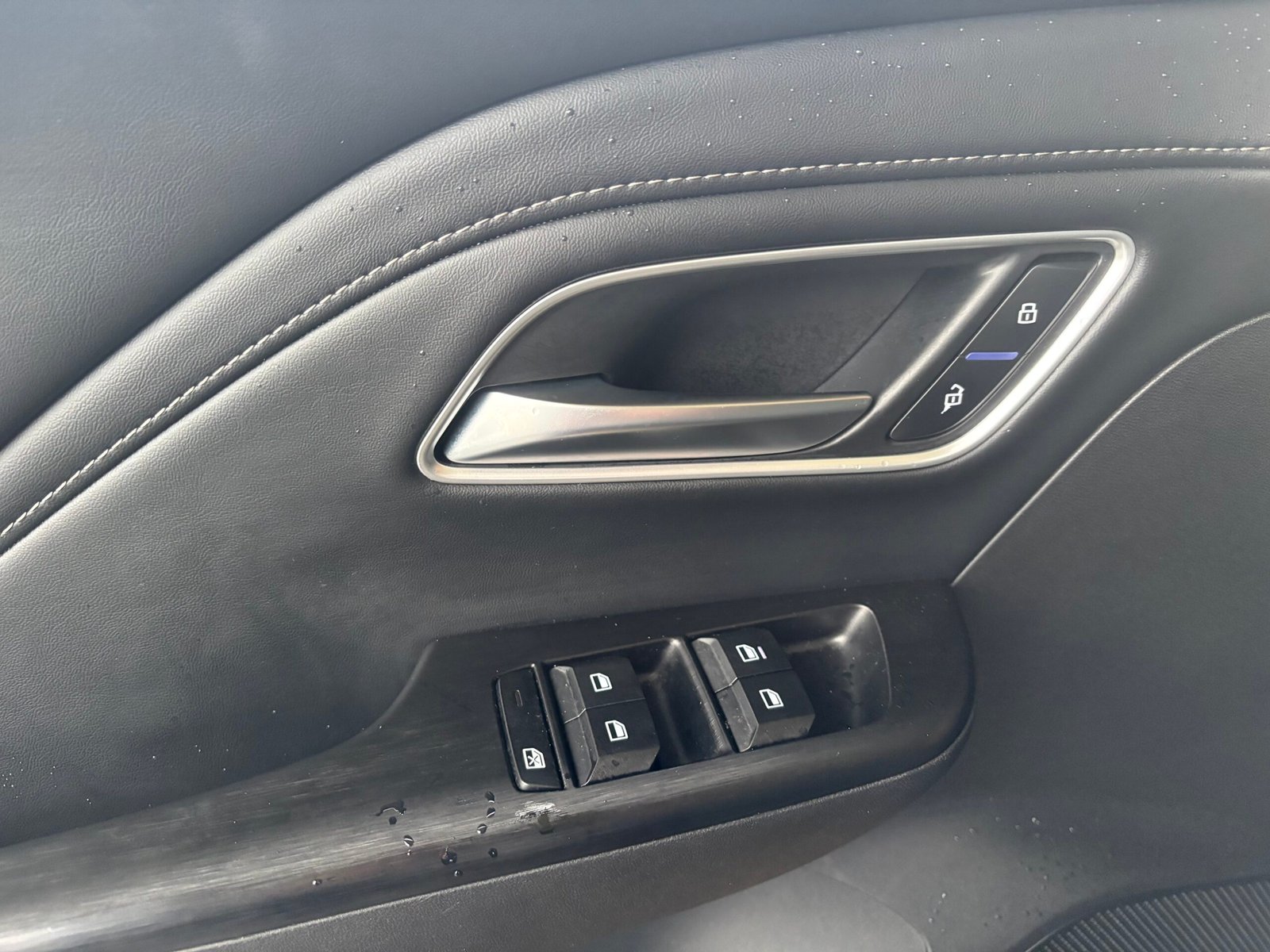 MG ZS 1.5 Hybrid+ 197ch “Luxury”