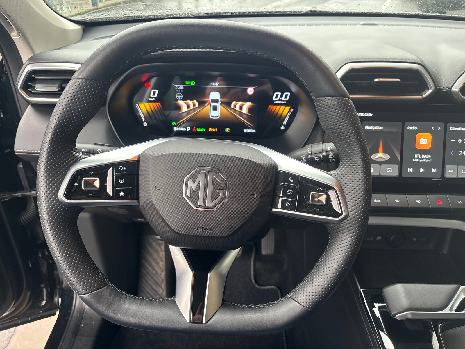 MG ZS 1.5 Hybrid+ 197ch “Luxury”