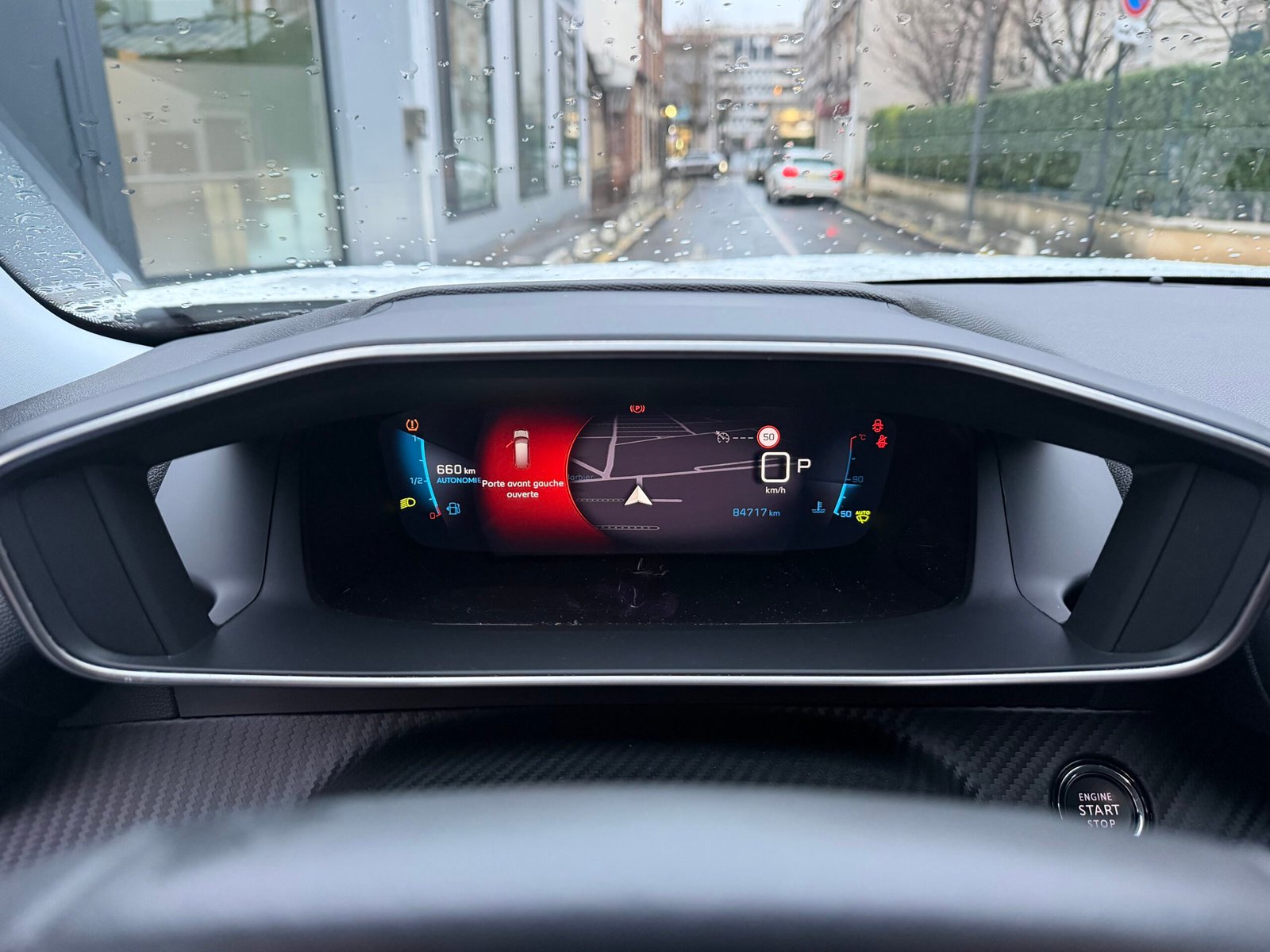 PEUGEOT 2008 EAT8 ALLURE