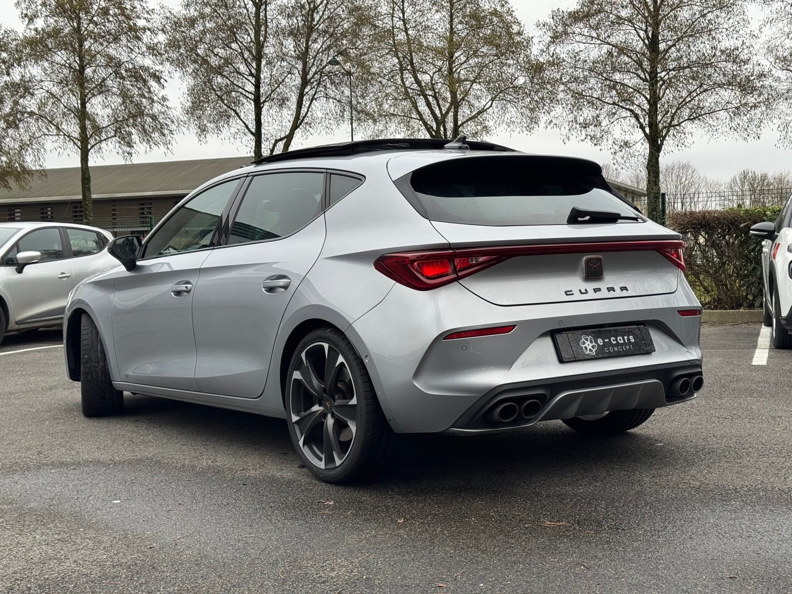 Cupra Leon 2.0 TSI 300ch VZ Cup DSG7 / Toit ouvrant panoramique / Sièges chauffants / Matrix led