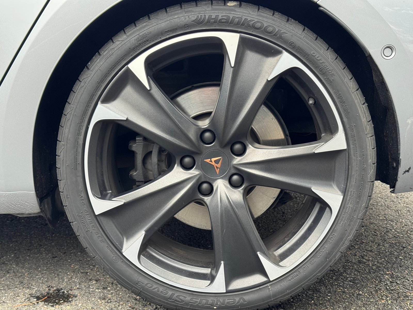 Cupra Leon 2.0 TSI 300ch VZ Cup DSG7 / Toit ouvrant panoramique / Sièges chauffants / Matrix led