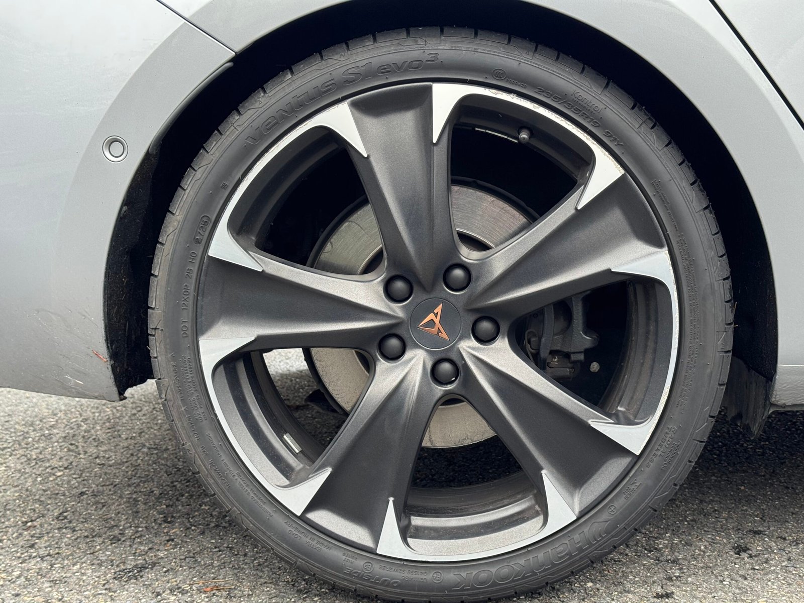 Cupra Leon 2.0 TSI 300ch VZ Cup DSG7 / Toit ouvrant panoramique / Sièges chauffants / Matrix led