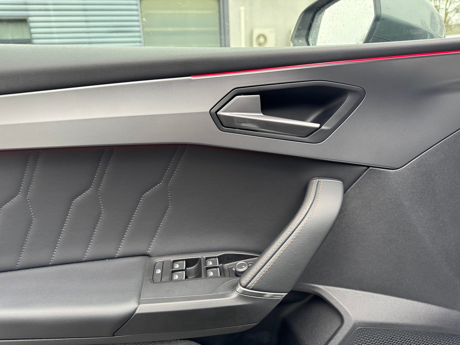 Cupra Leon 2.0 TSI 300ch VZ Cup DSG7 / Toit ouvrant panoramique / Sièges chauffants / Matrix led