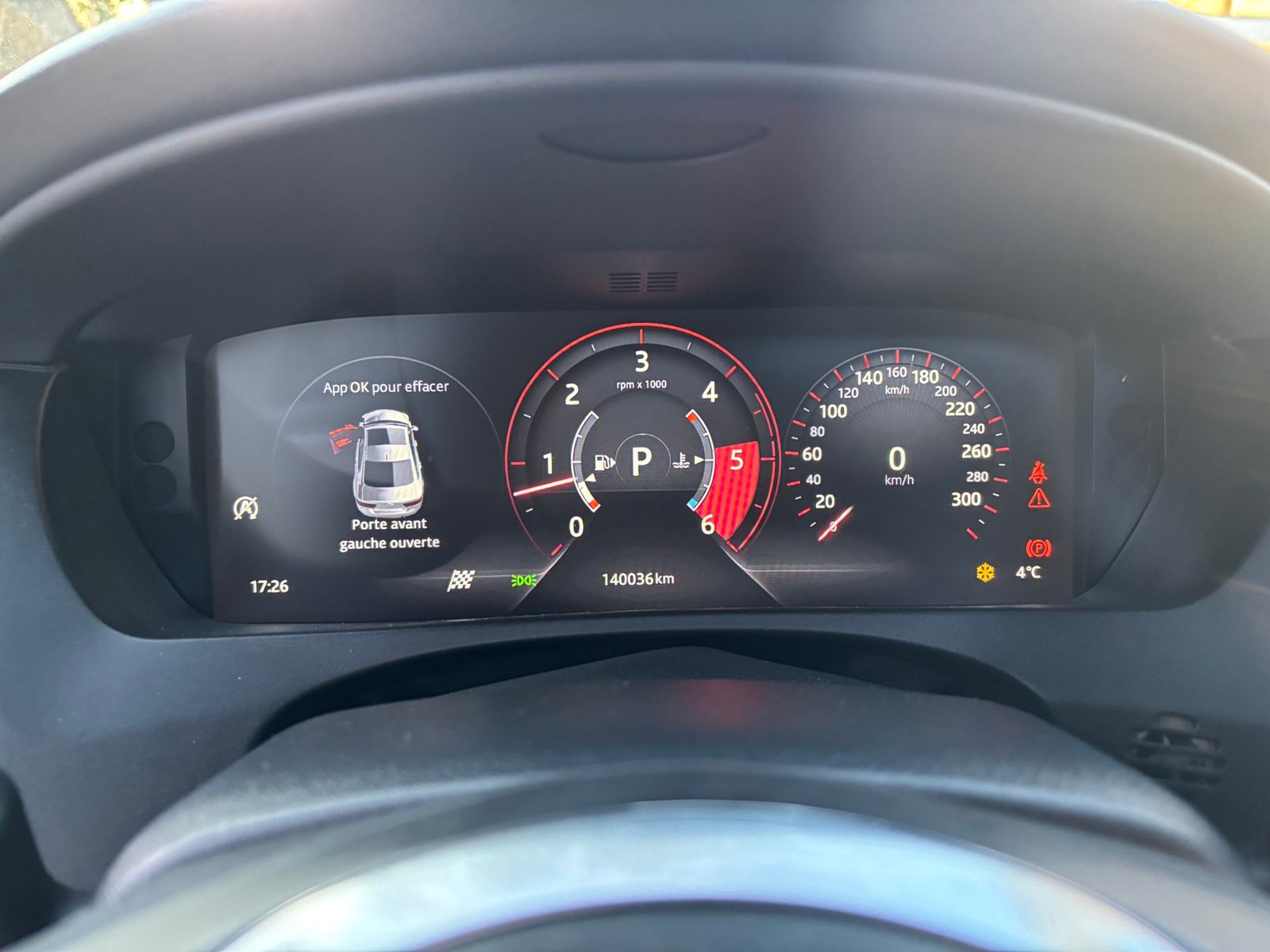 JAGUAR XE Berline 2.0 180ch “R sport”