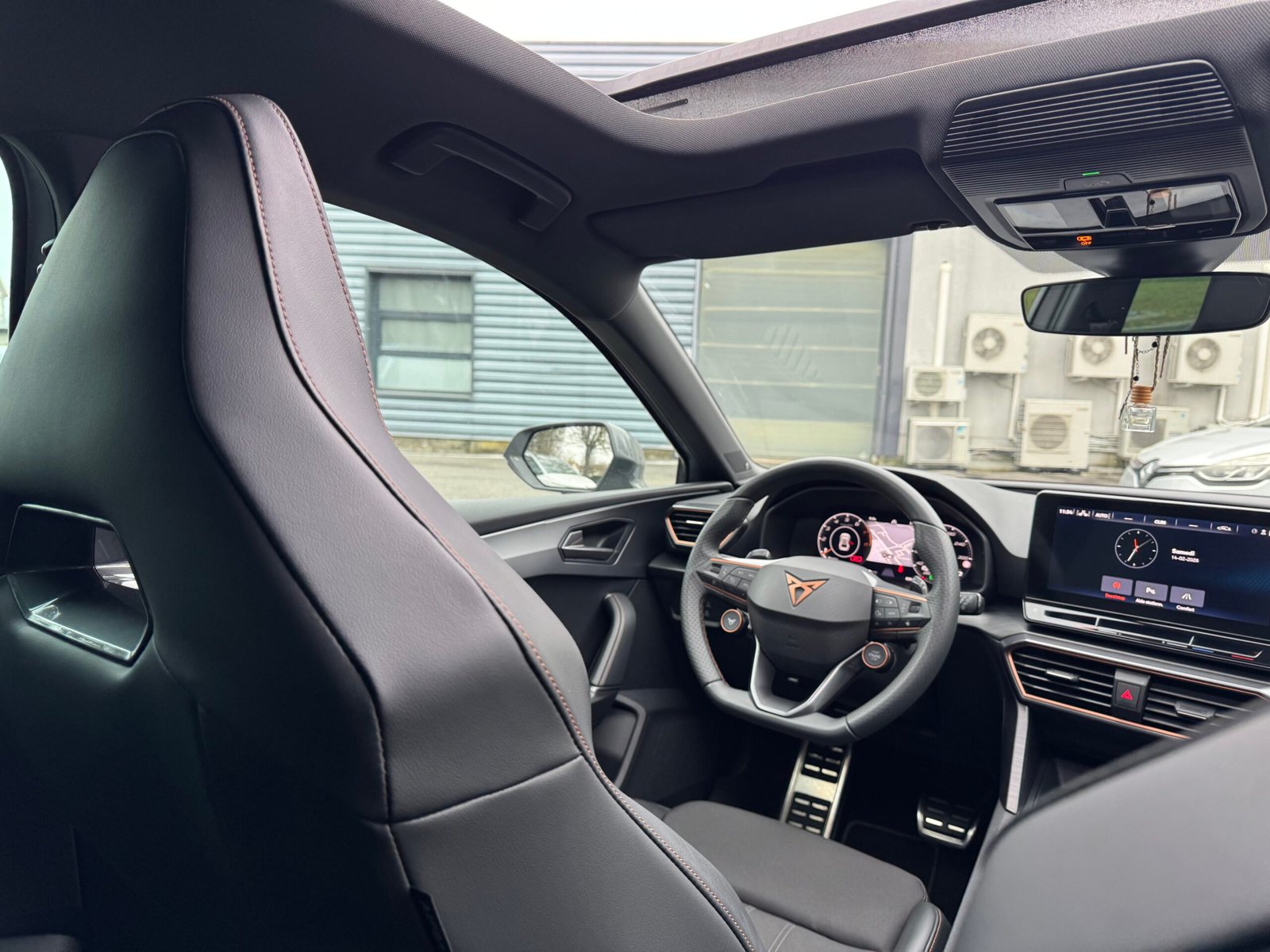 Cupra Leon 2.0 TSI 300ch VZ Cup DSG7 / Toit ouvrant panoramique / Sièges chauffants / Matrix led