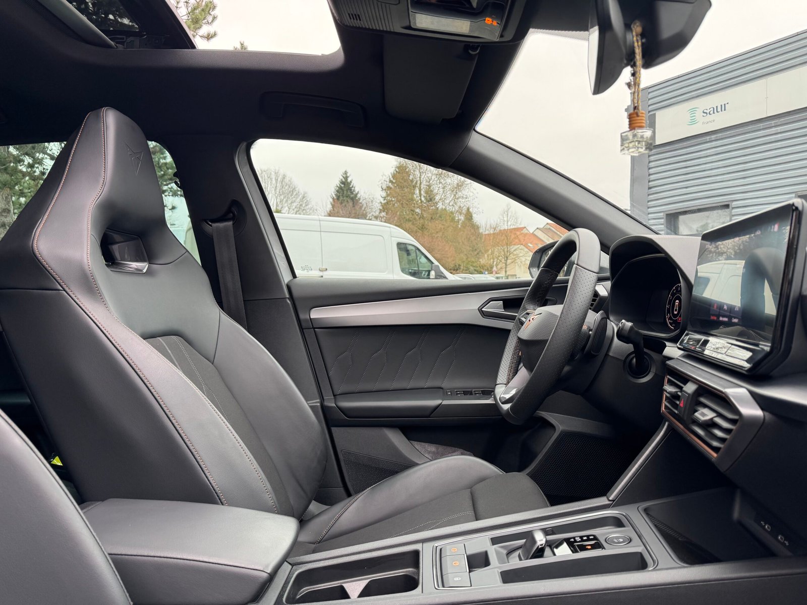 Cupra Leon 2.0 TSI 300ch VZ Cup DSG7 / Toit ouvrant panoramique / Sièges chauffants / Matrix led