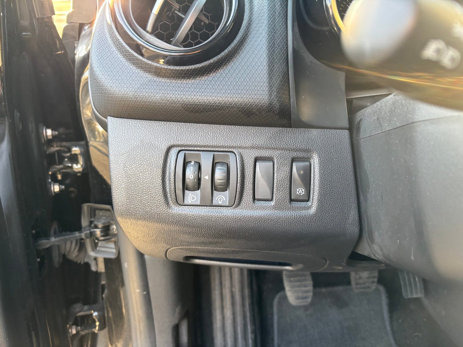 RENAULT Clio IV 1.2 TCE 118ch “Limited”