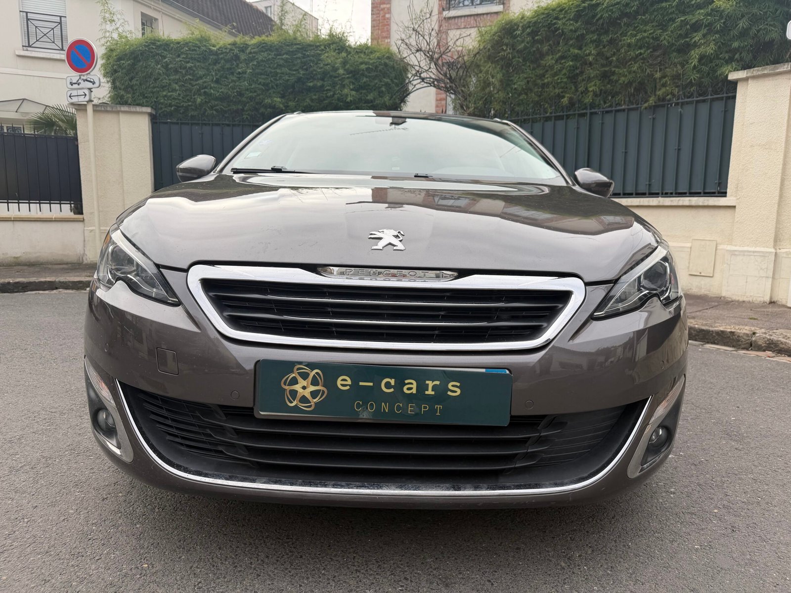PEUGEOT 308 SW 1.2 130 cv Boîte auto