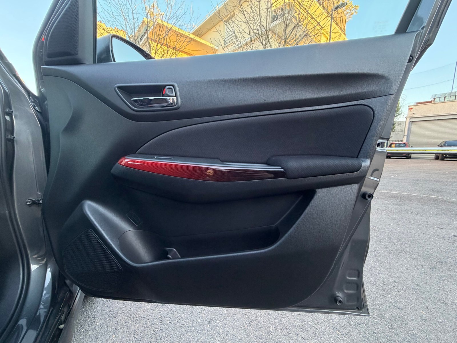 SUZUKI Swift sport 140ch