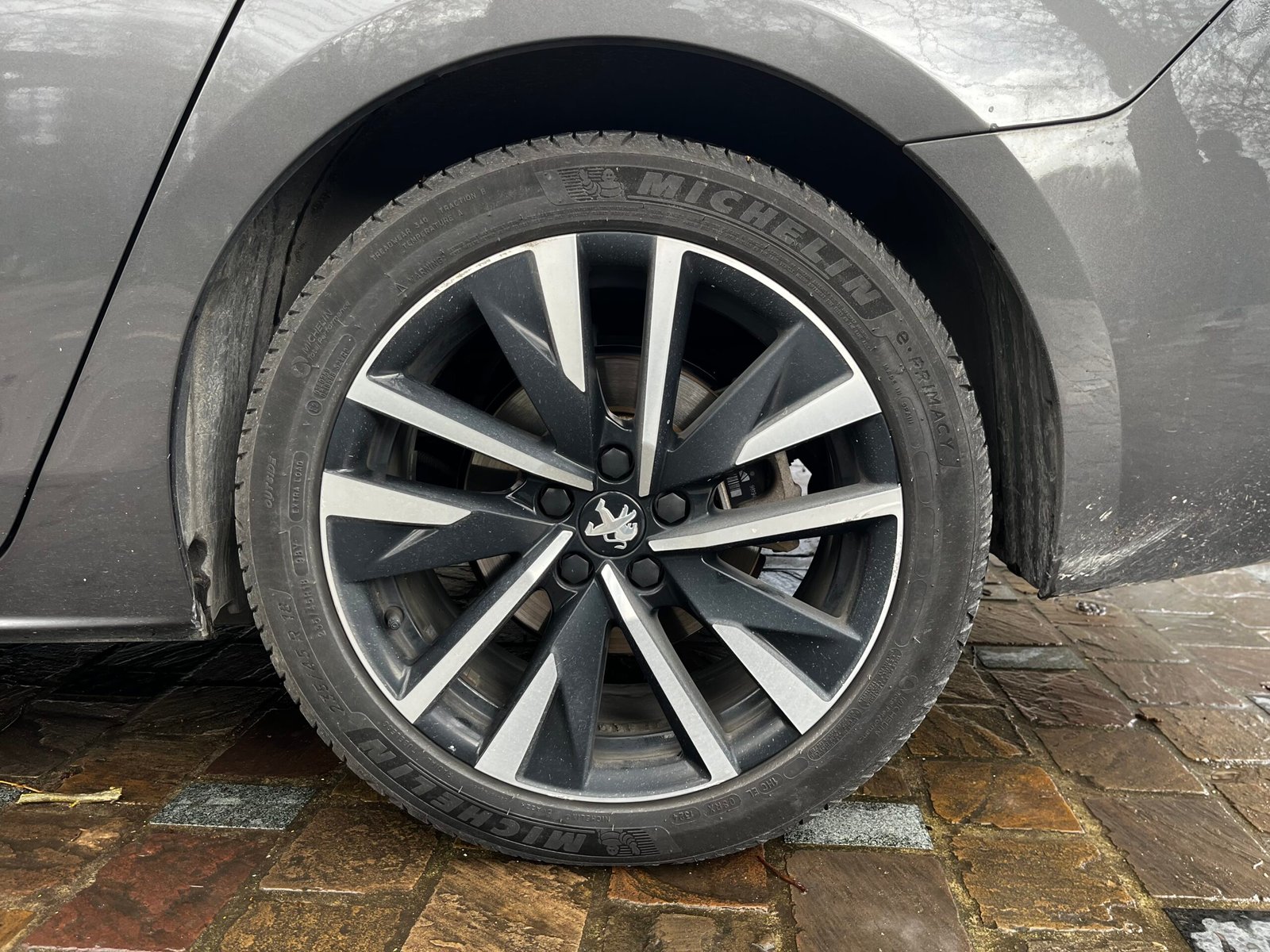 PEUGEOT 508 1.6 Hybrid EAT8 225Ch “GT”