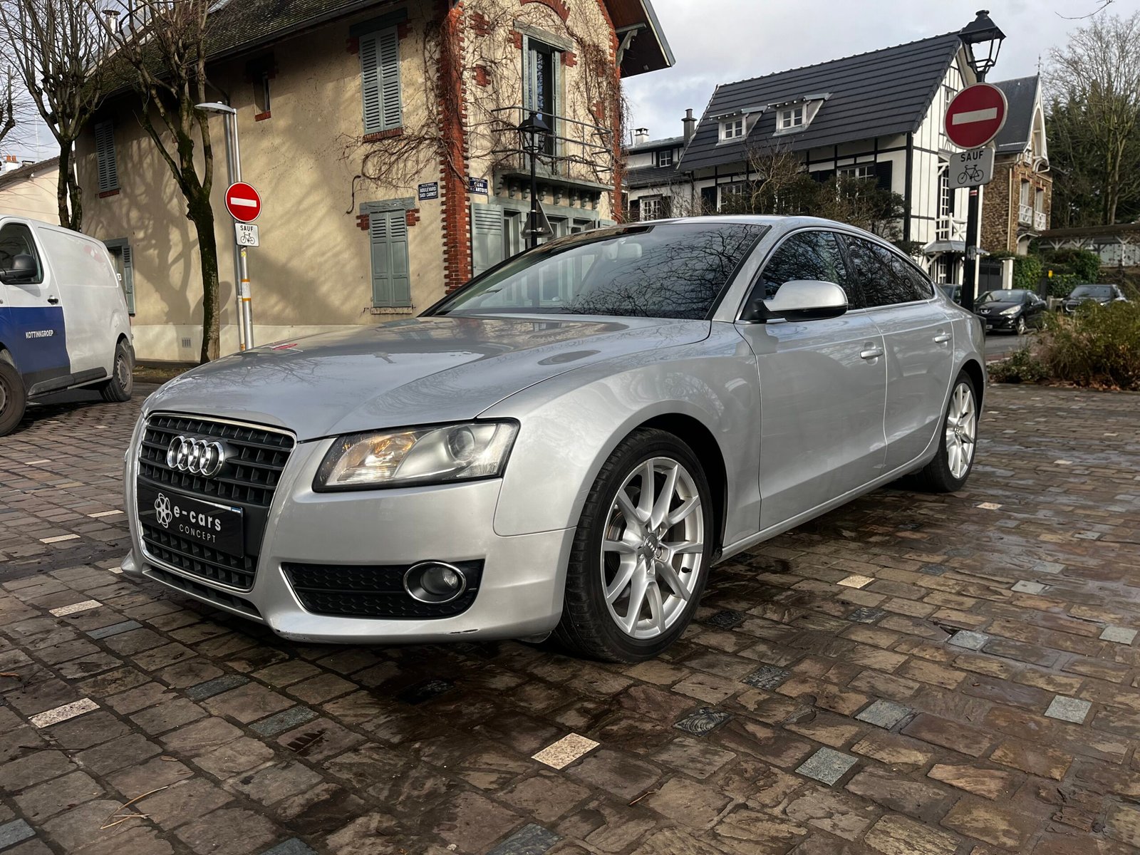AUDI A5 Sportback 2.0 TFSI (Configuration boitier éthanol) 180Ch “Ambiente”