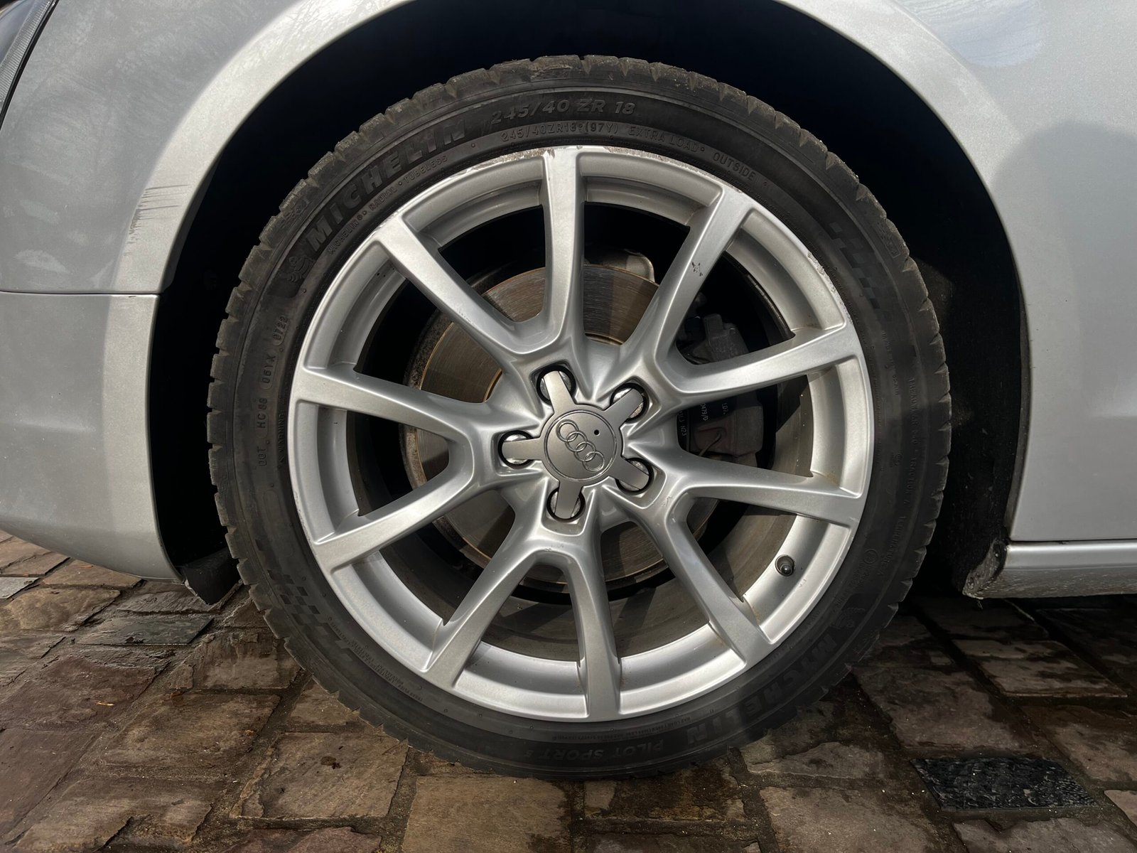 AUDI A5 Sportback 2.0 TFSI (Configuration boitier éthanol) 180Ch “Ambiente”