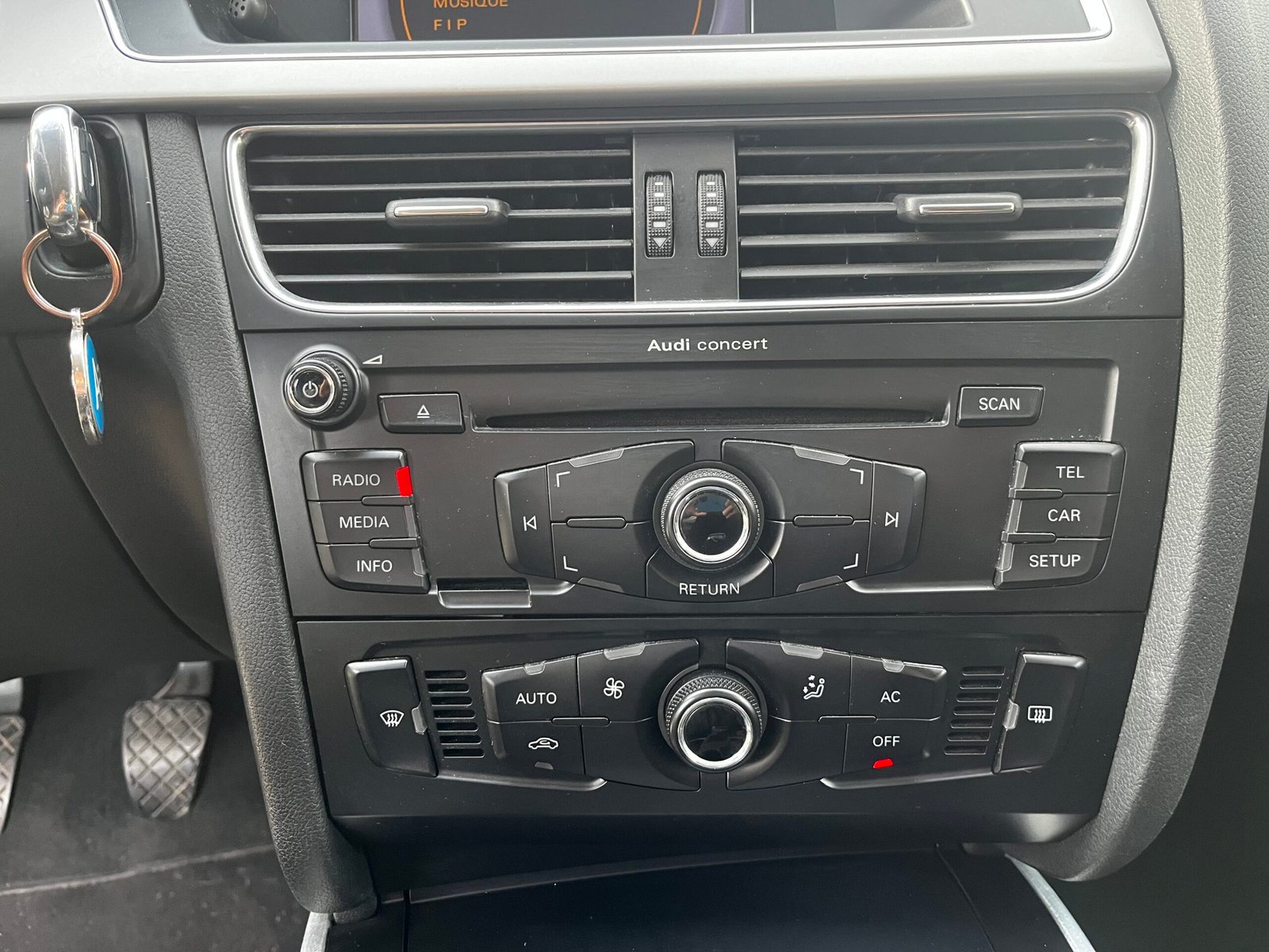 AUDI A5 Sportback 2.0 TFSI (Configuration boitier éthanol) 180Ch “Ambiente”