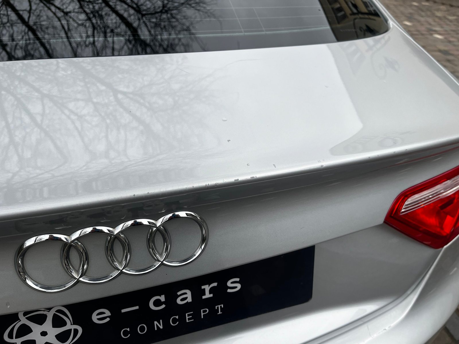 AUDI A5 Sportback 2.0 TFSI (Configuration boitier éthanol) 180Ch “Ambiente”