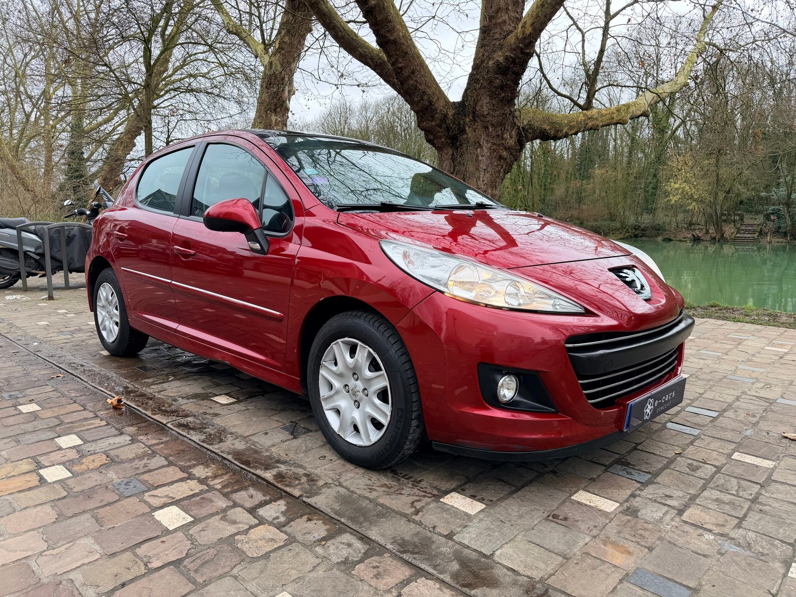 PEUGEOT 207 1.6 VTi 16V 120Ch “Premium”