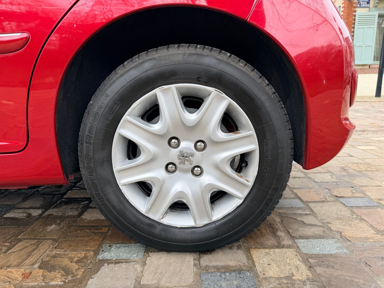 PEUGEOT 207 1.6 VTi 16V 120Ch “Premium”