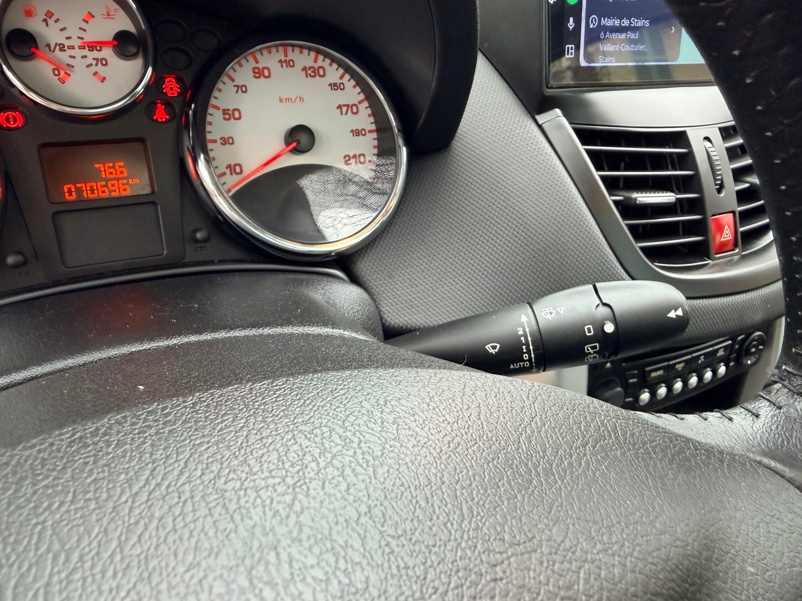 PEUGEOT 207 1.6 VTi 16V 120Ch “Premium”