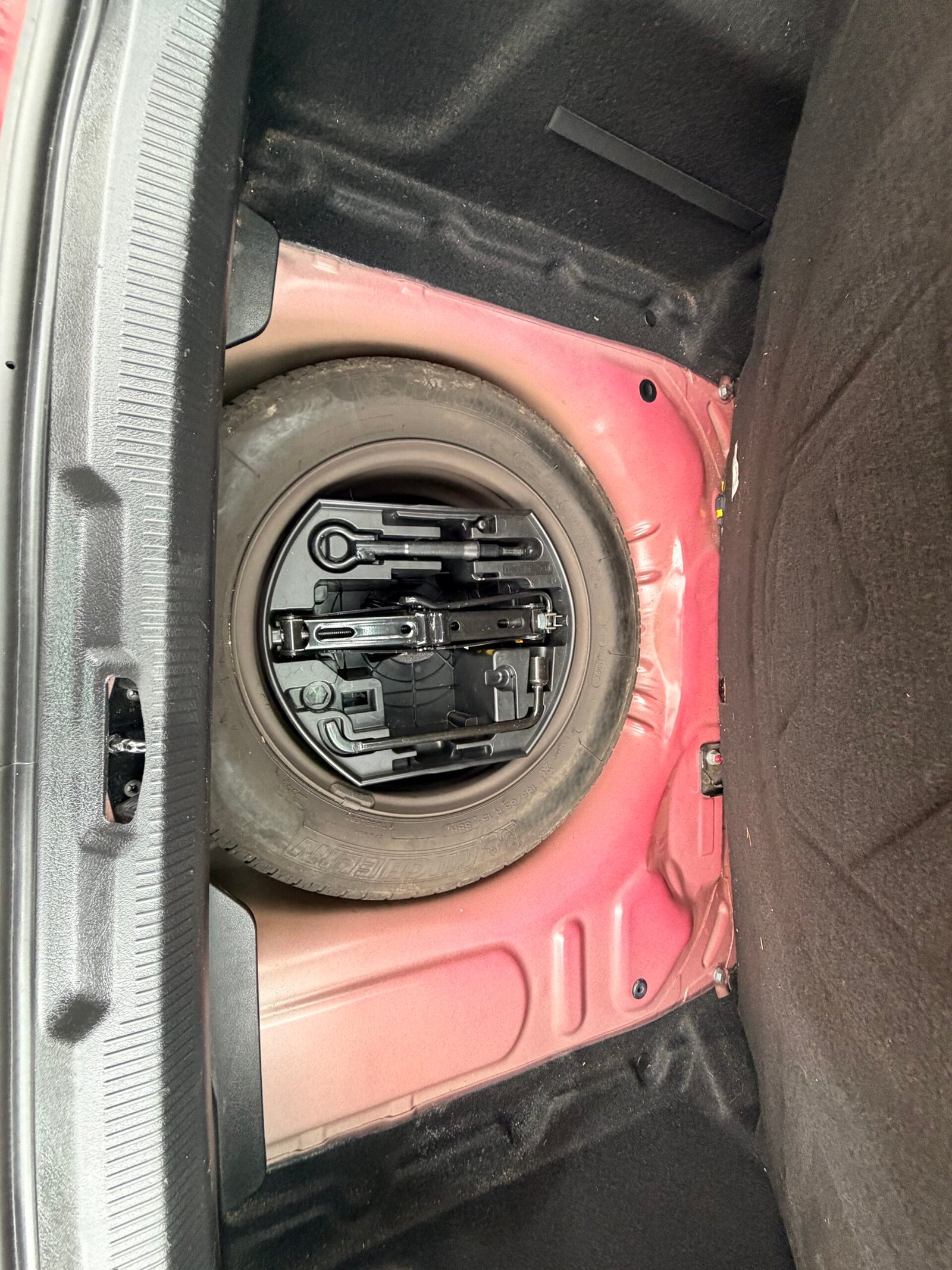 PEUGEOT 207 1.6 VTi 16V 120Ch “Premium”