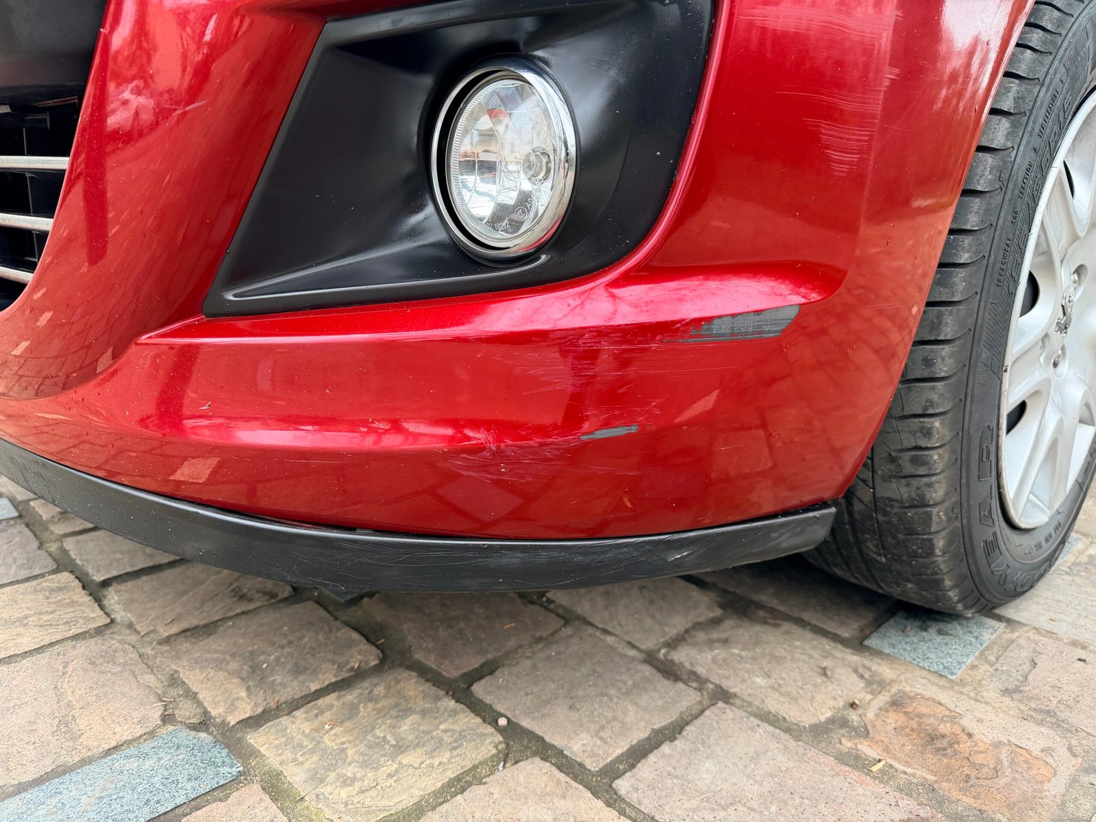 PEUGEOT 207 1.6 VTi 16V 120Ch “Premium”