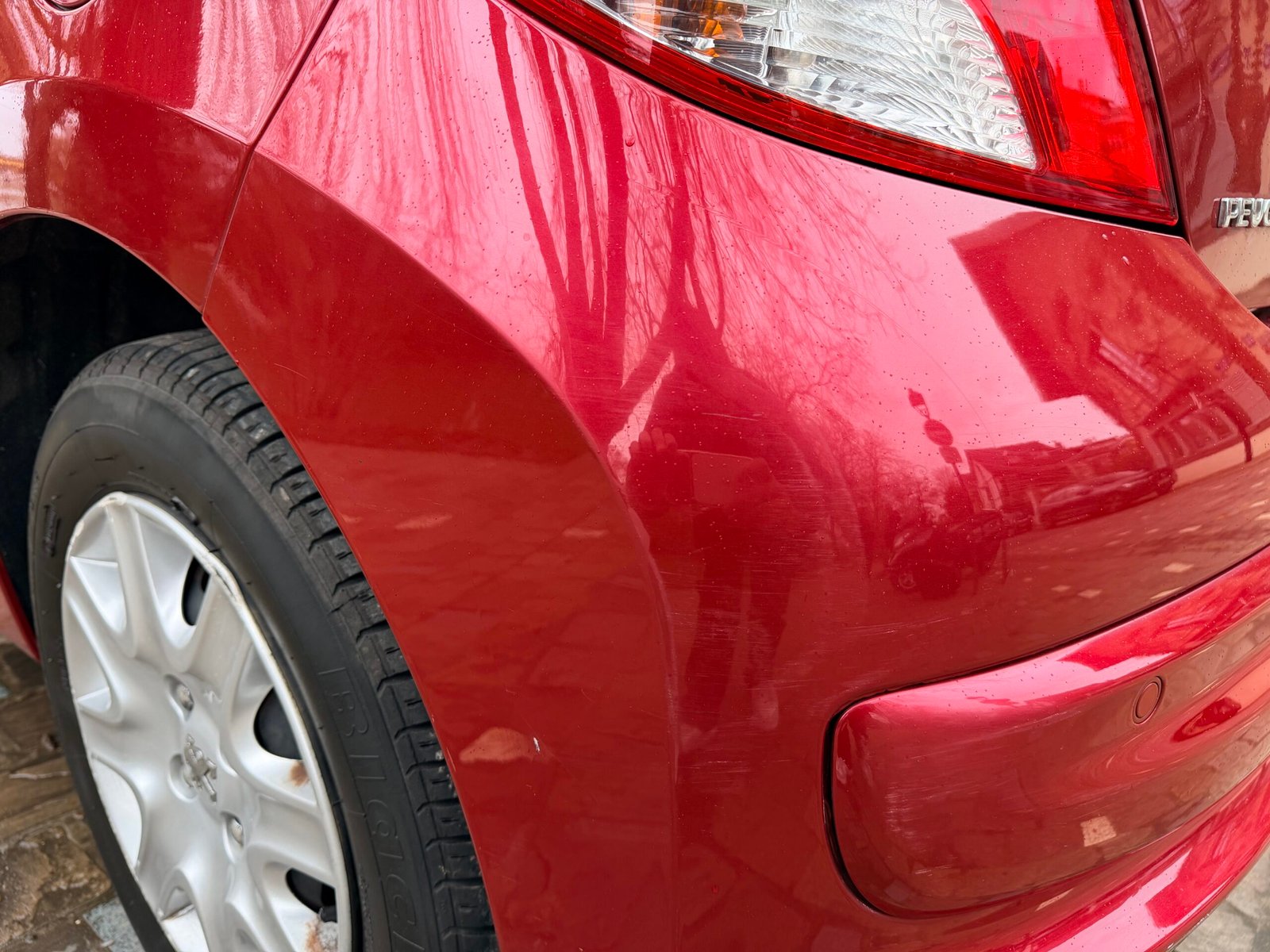 PEUGEOT 207 1.6 VTi 16V 120Ch “Premium”