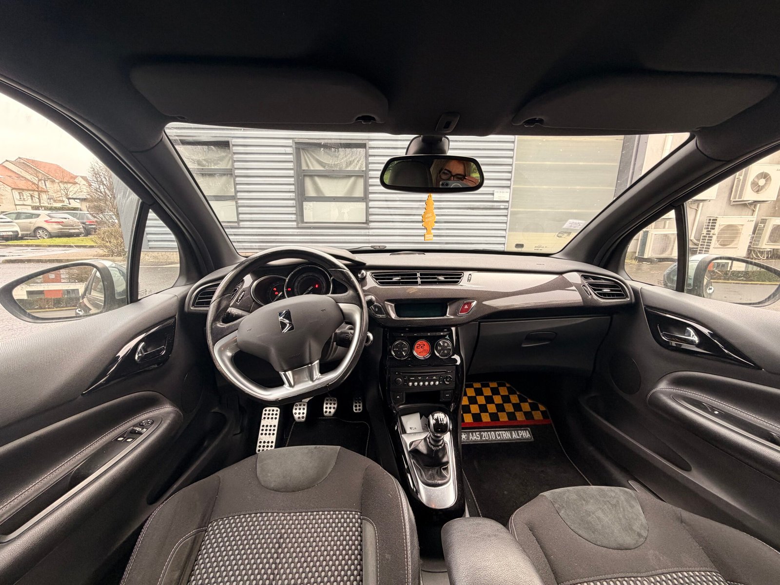 CITROËN DS3 1.6 THP 16V Airdream 156 cv Sport Chic