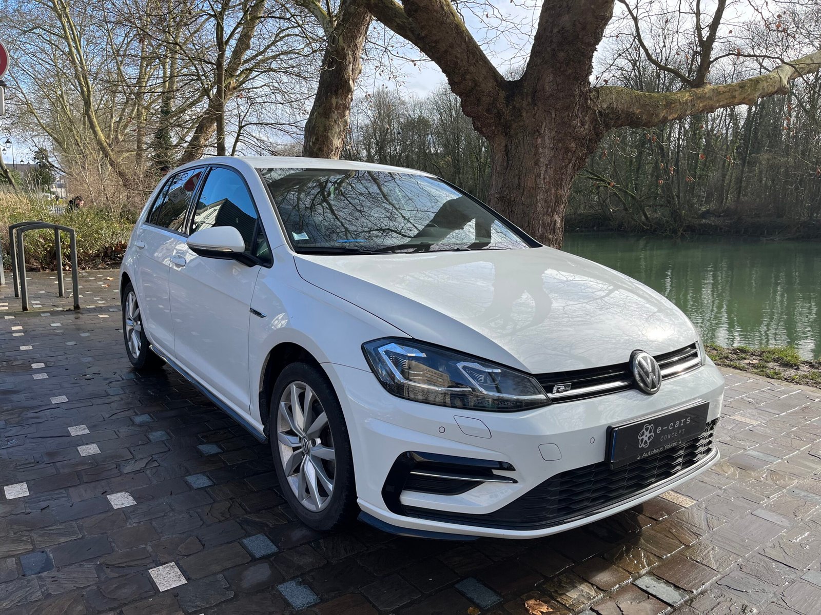 Volkswagen Golf VII Phase 2 TSI 150 Ch R Line