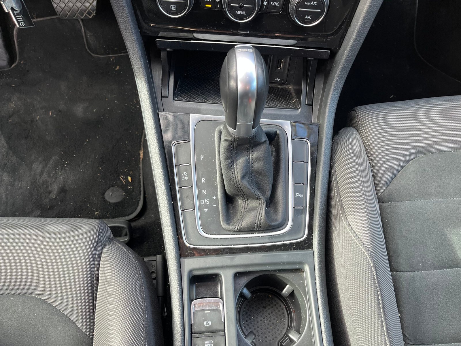 Volkswagen Golf VII Phase 2 TSI 150 Ch R Line