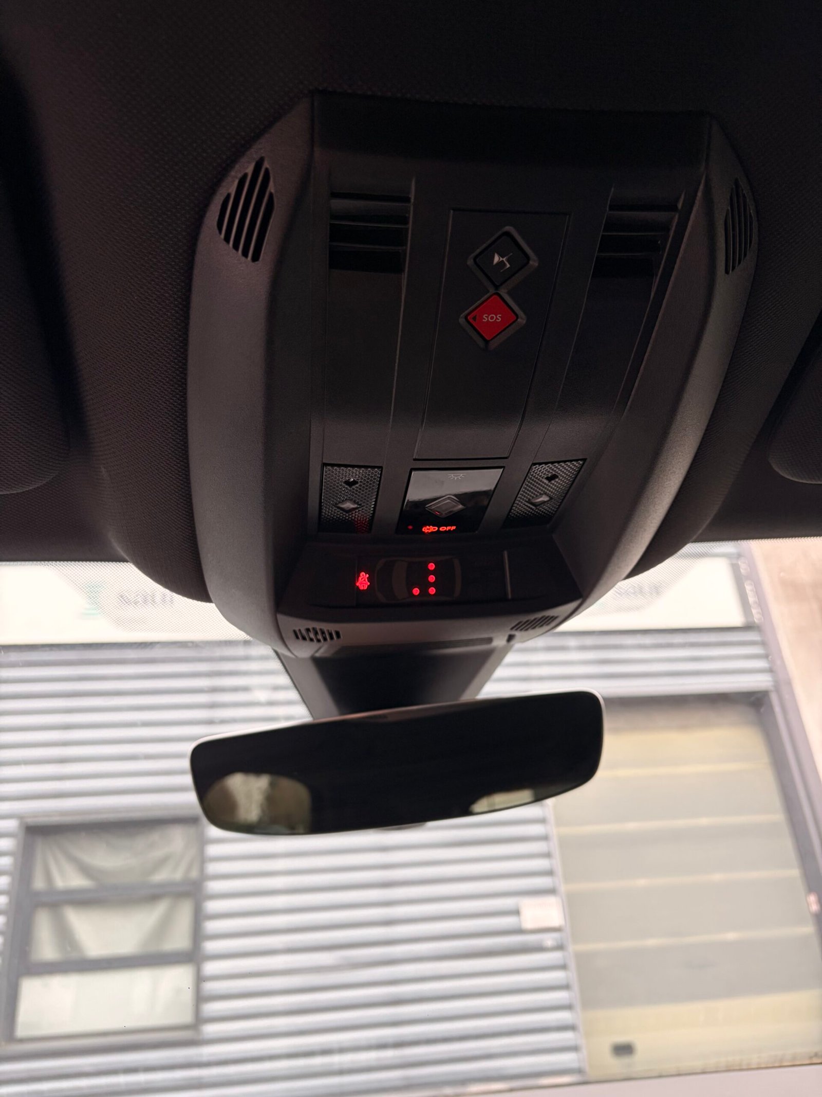 DS DS7 Crossback 1.6 THP 16V S&S 180 cv Boîte auto Performance Line