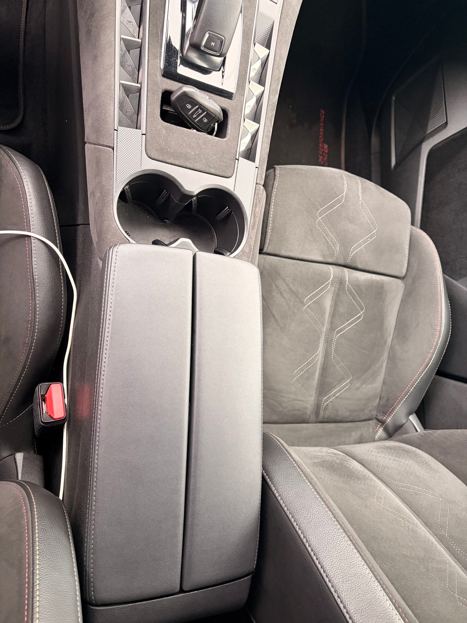 DS DS7 Crossback 1.6 THP 16V S&S 180 cv Boîte auto Performance Line