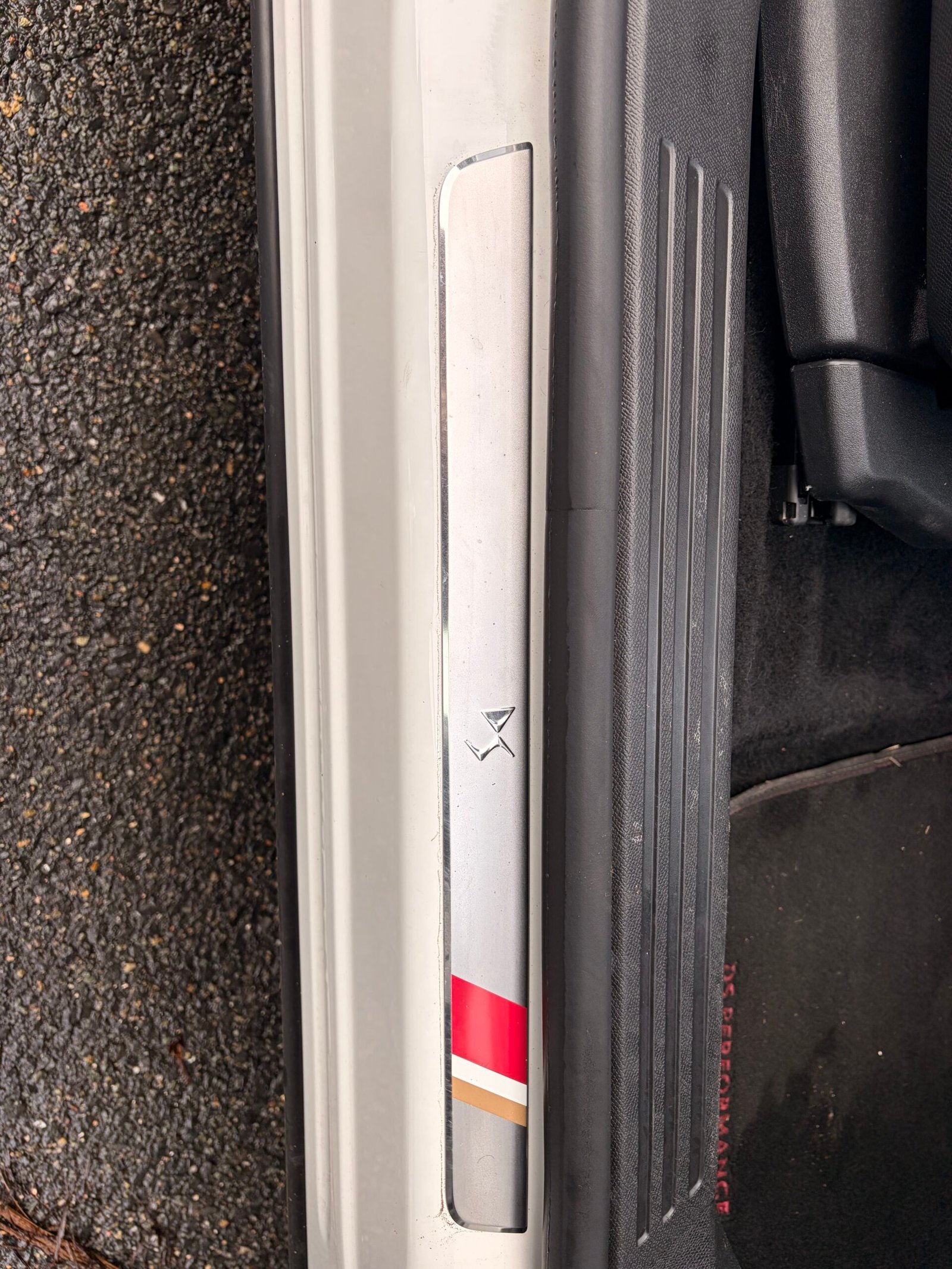 DS DS7 Crossback 1.6 THP 16V S&S 180 cv Boîte auto Performance Line